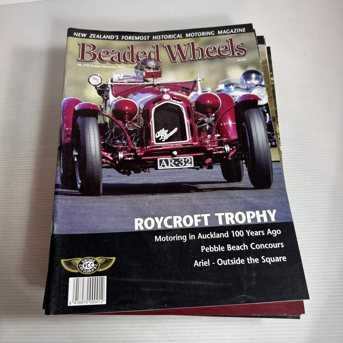 2011-2014 Vintage Beaded Wheels Magazine Bundle x 25 Magazines (2623)