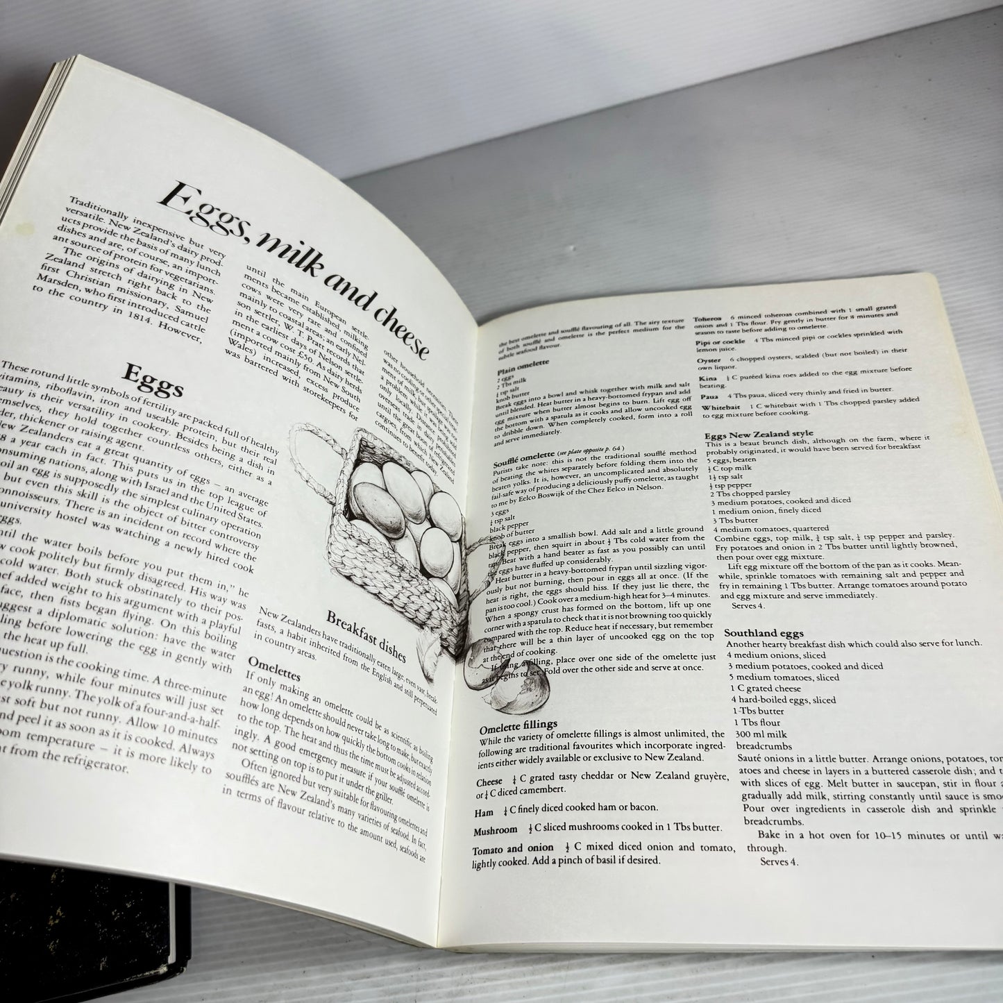 New Zealand Large Cookbook Bundle x 3 : Taste of New Zealand : Winter - Robyn Martin, New Zealand Food & Cookery - David Burton, Huka Lodge's Cookbook (2933)