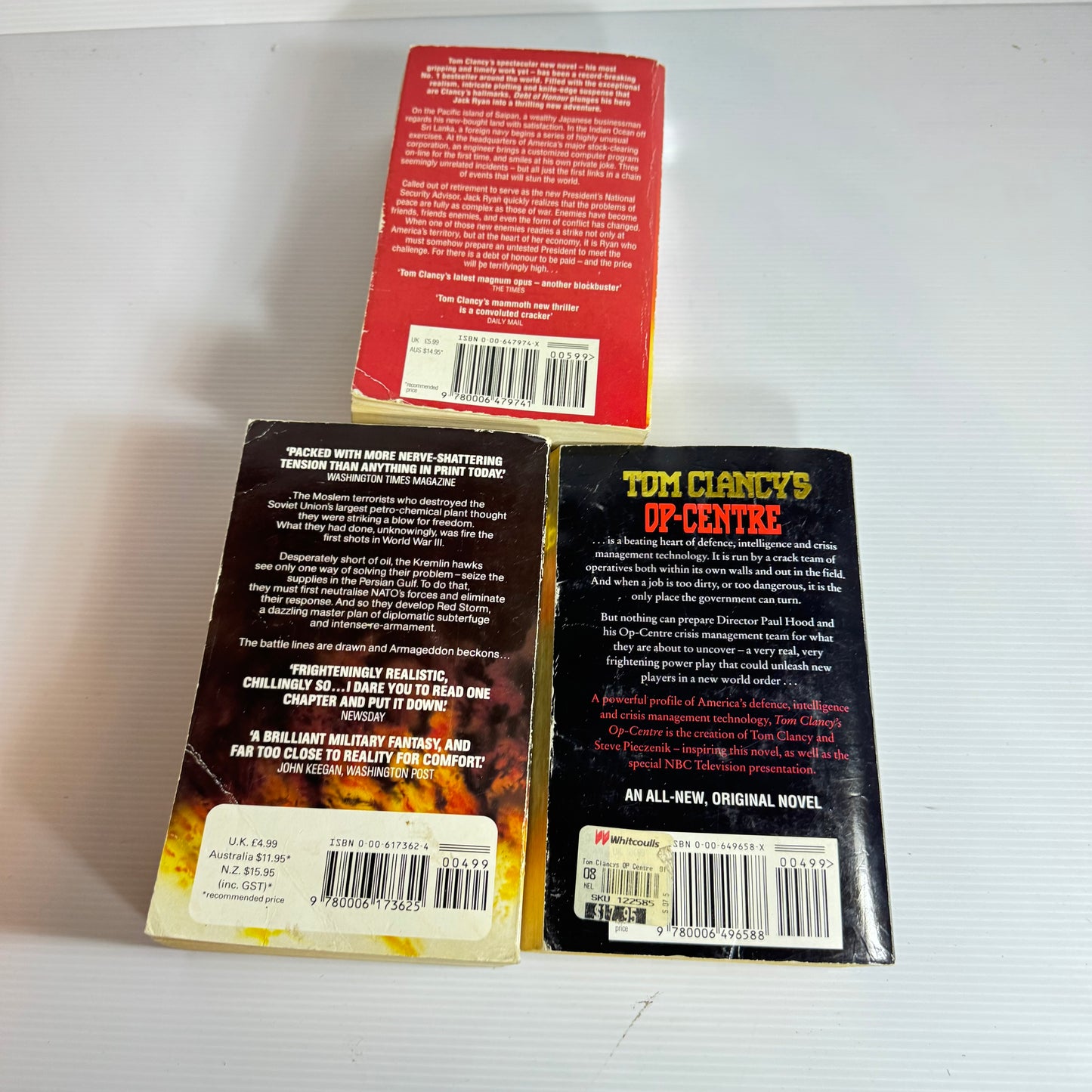 Tom Clancy Book Bundle x 3 Books : Debt of Honour, Op-Centre, Red Storm Rising (3135)