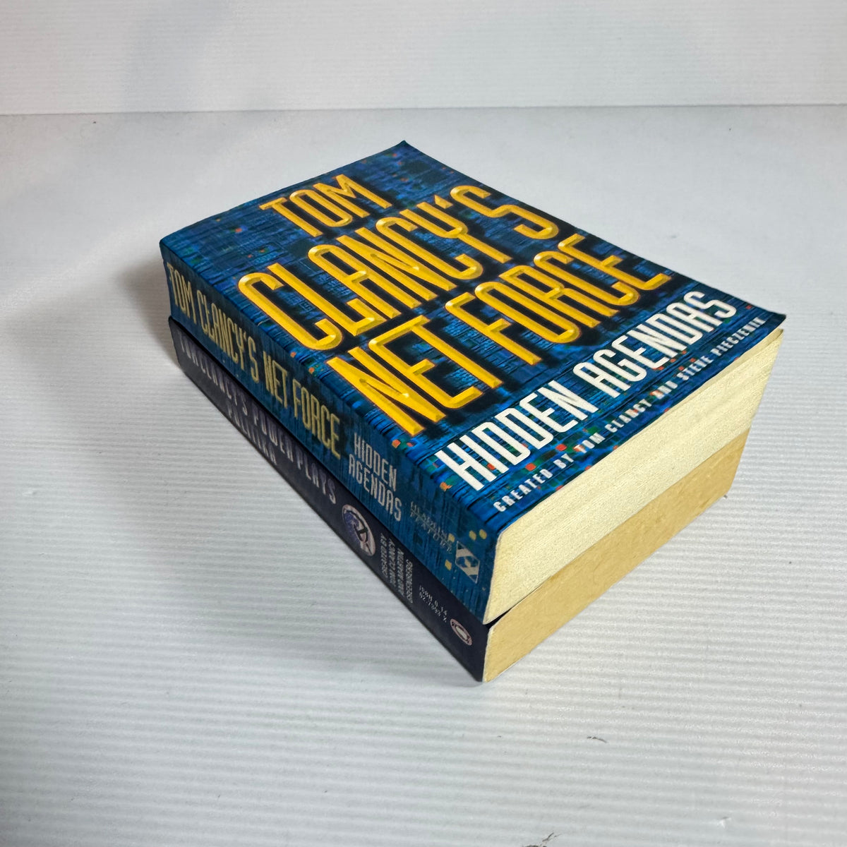 Tom Clancy Bundle x 2 : Politika & Hidden Agendas (3457)