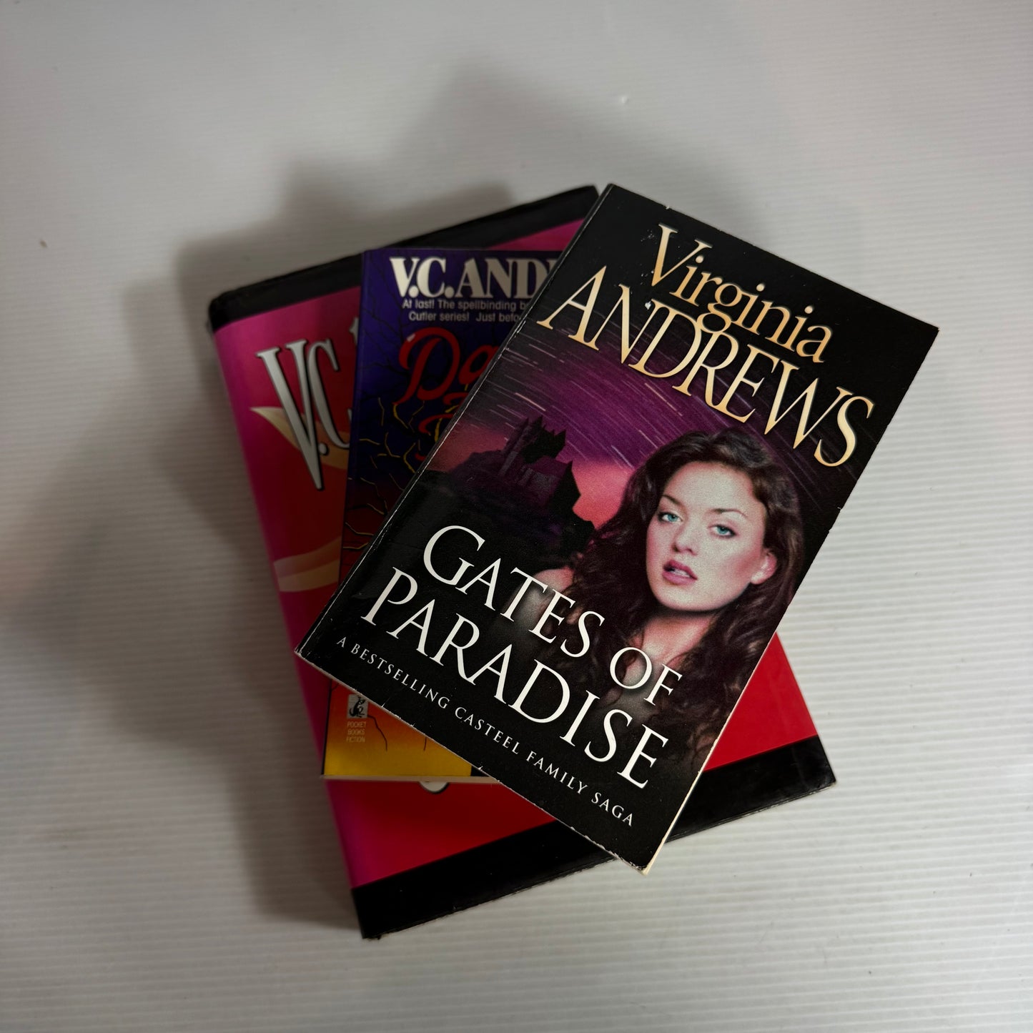 Virginia Andrews Book Bundle x 3 Books (2531)