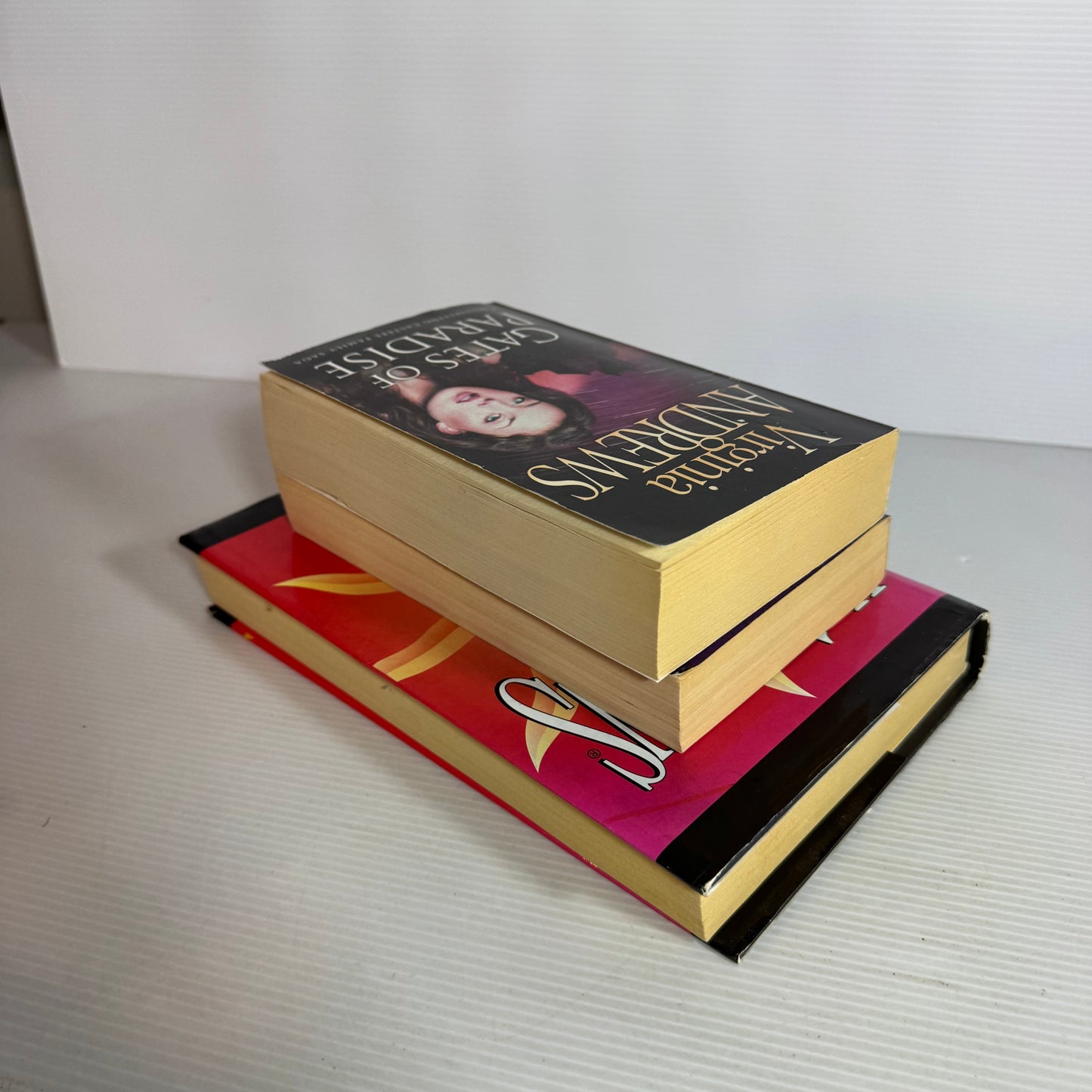Virginia Andrews Book Bundle x 3 Books (2531)