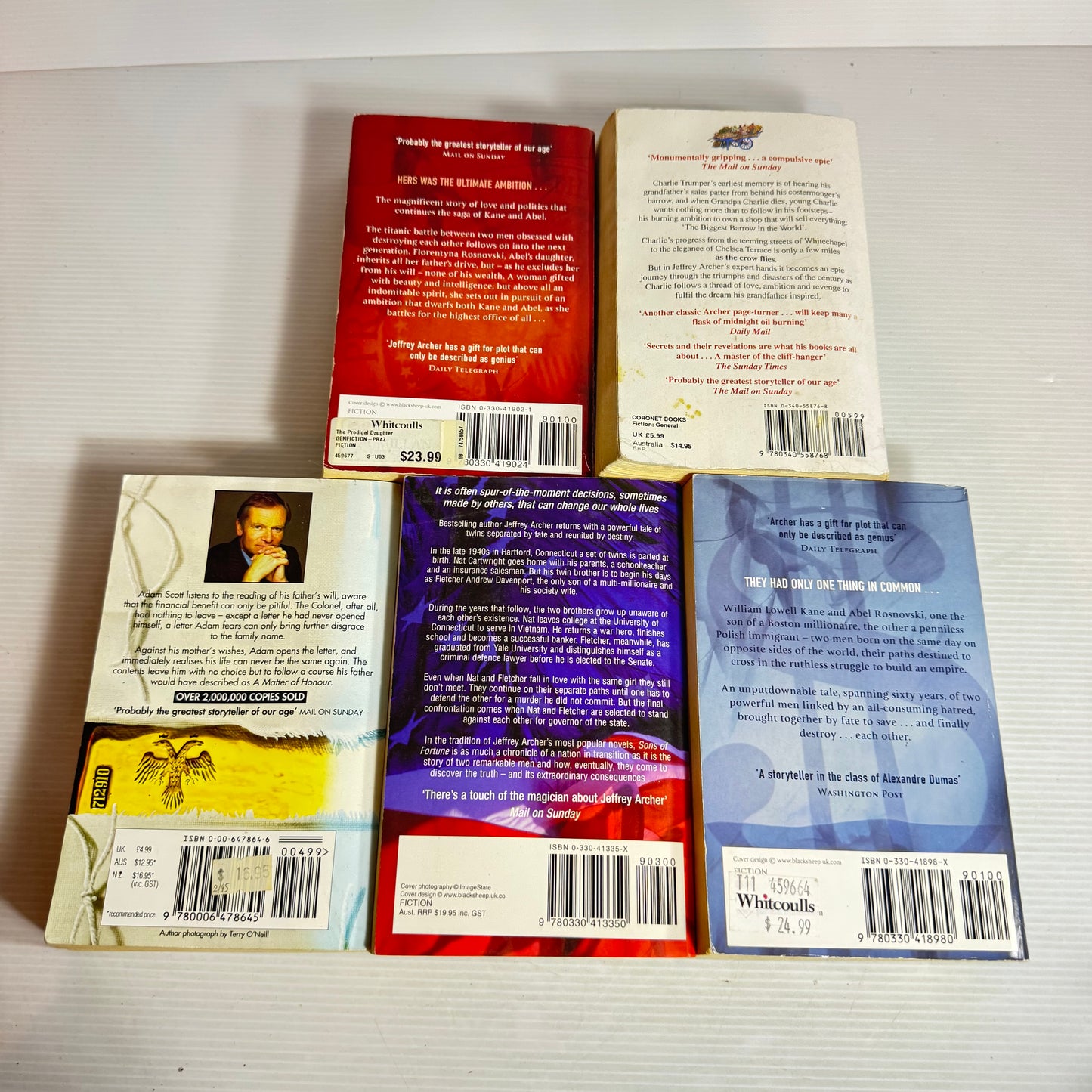 Jeffrey Archer Book Bundle x 5 : The Prodigal Daughter, As The Crow Files, A Matter of Honour, Sons of Fortune, Kane & Able (2838)