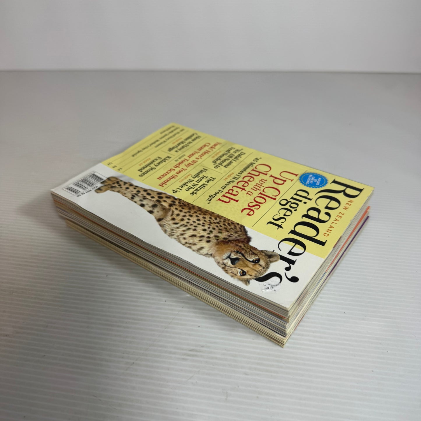 Reader's Digest Magazine Book Bundle x 5 Books (2486)