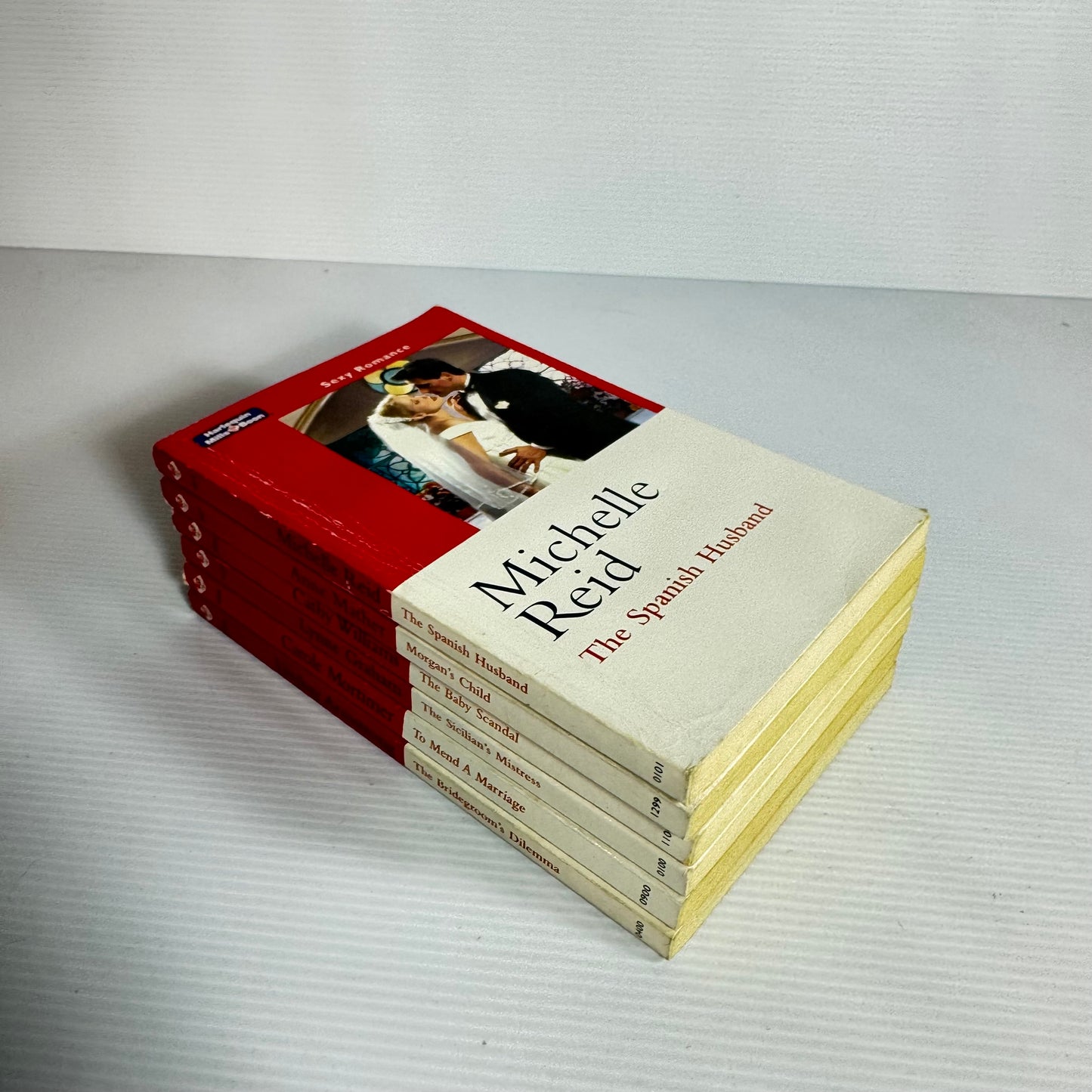 Mills & Boon Sexy Romance Book Bundle x 6 Books (3152)
