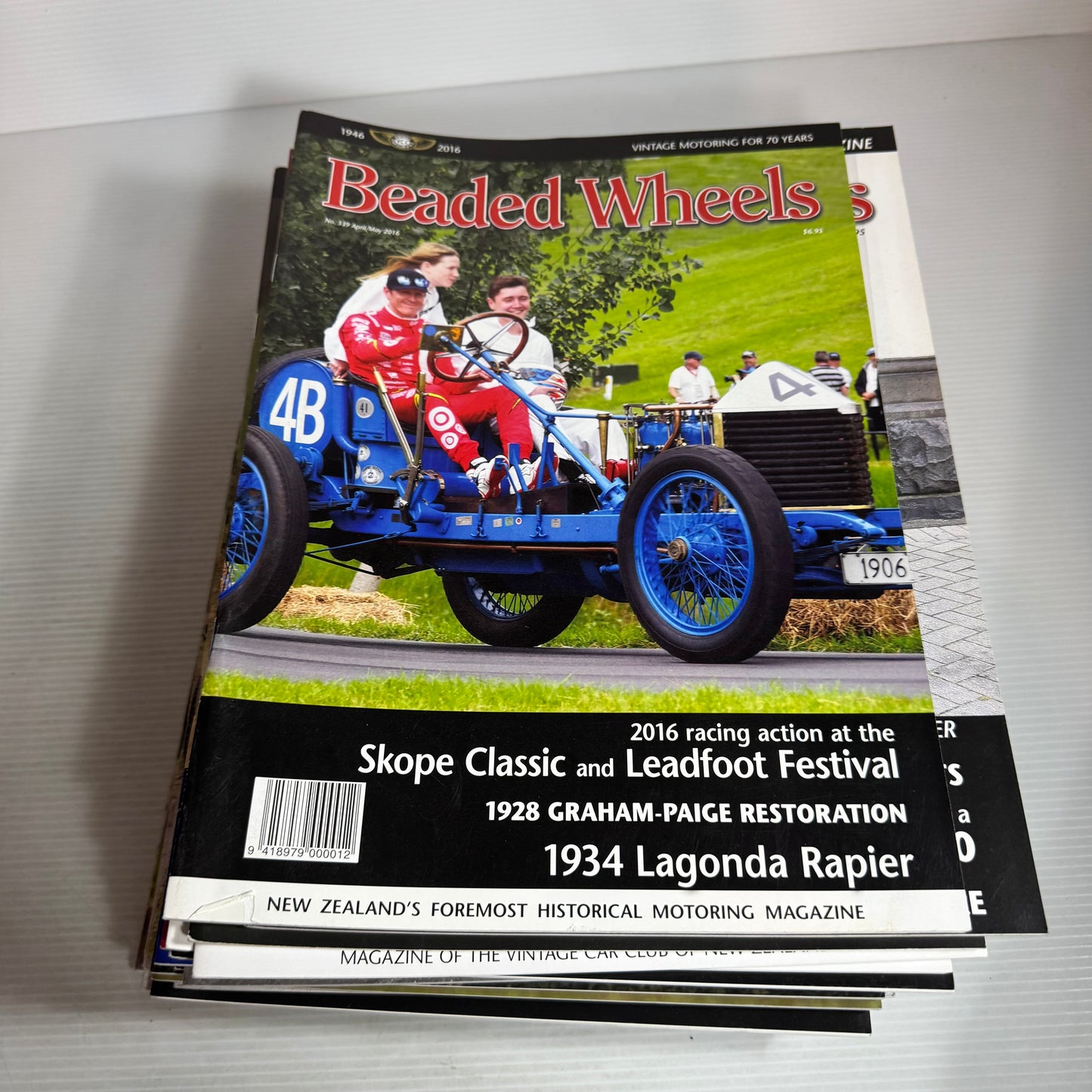 2015 - 2020 Beaded Wheels Magazine Bundle x 30 Magazines (2622)