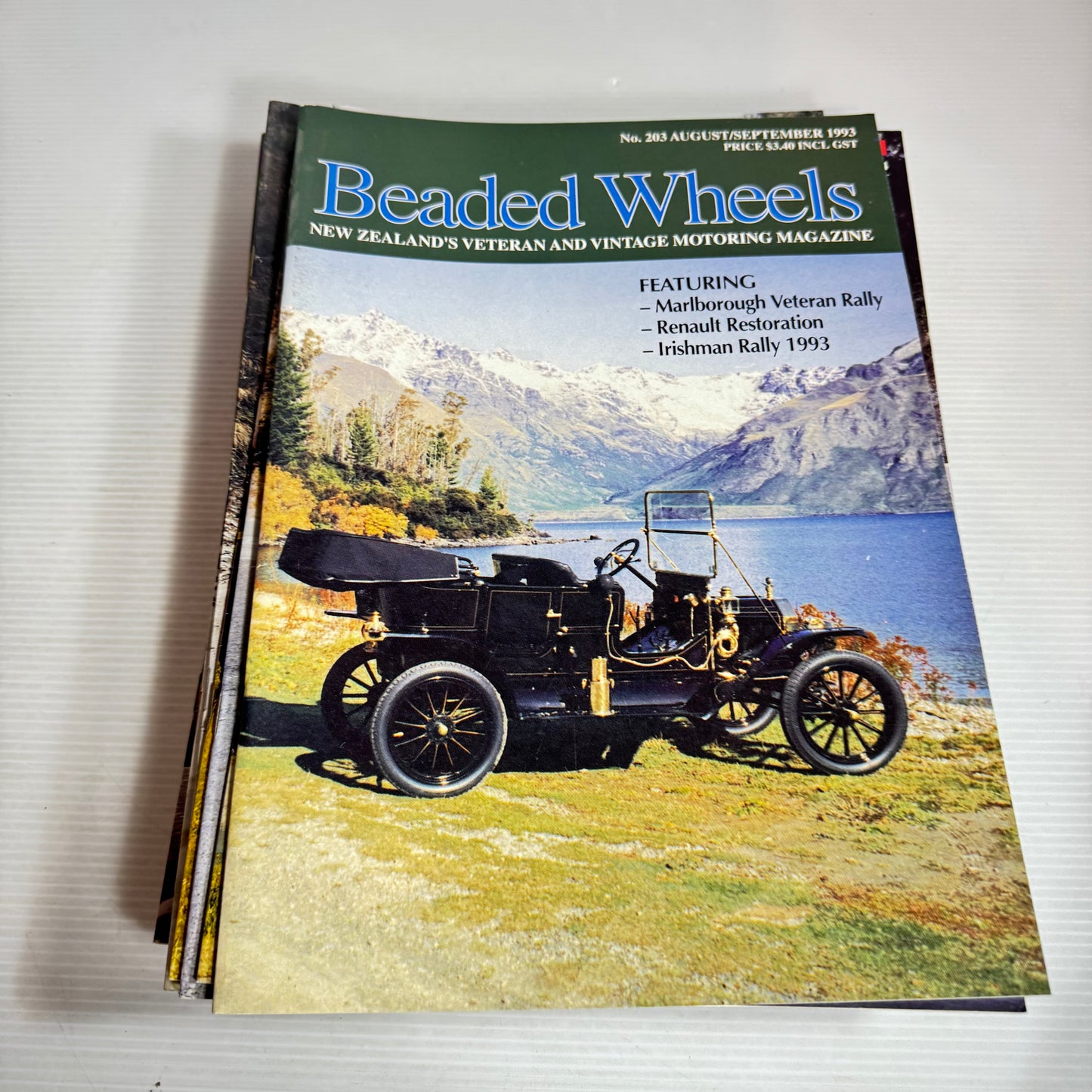 1988-1999 Beaded Wheels Vintage Magazine Bundle x 30 Magazines (2621)