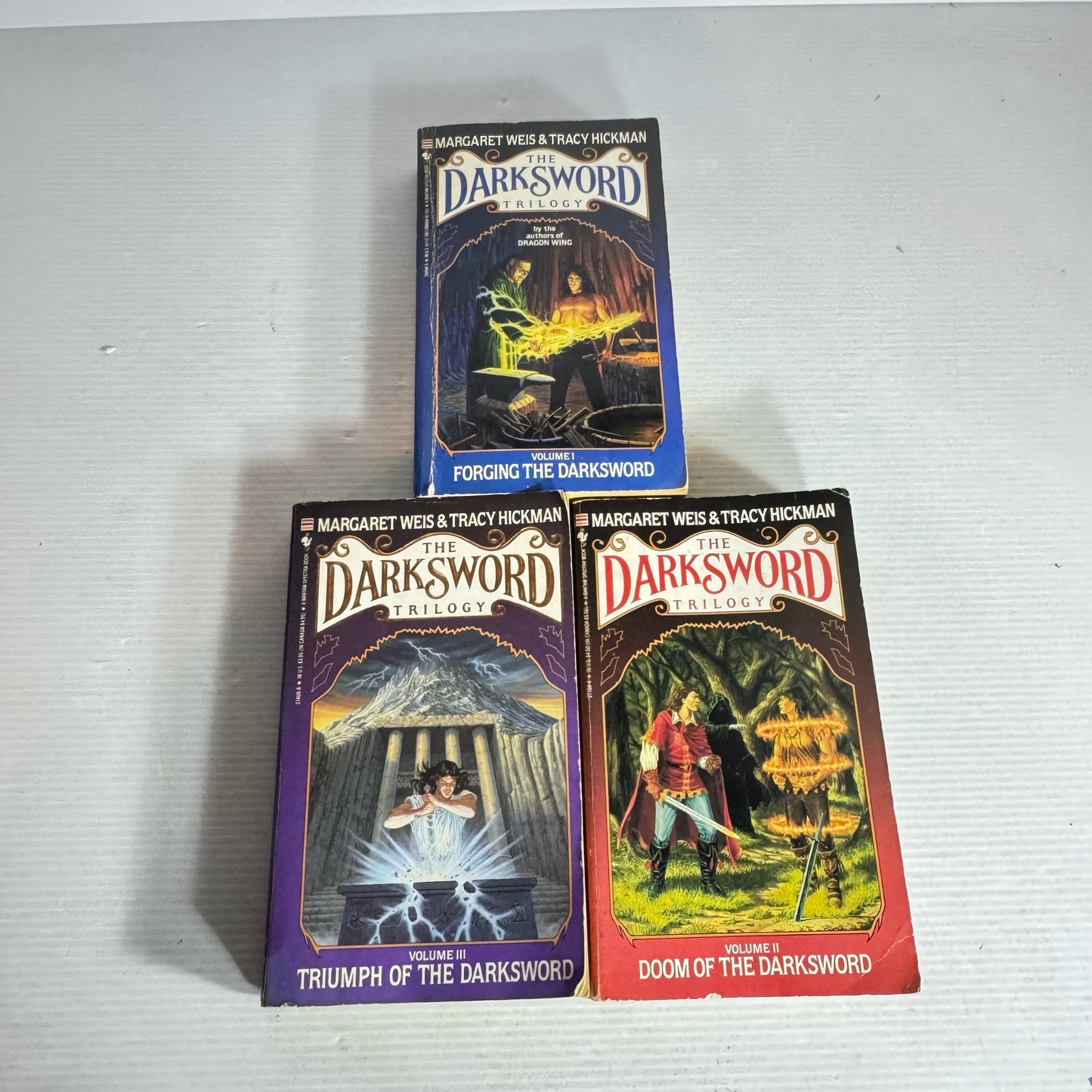 The Darksword Trilogy Vol 1-3 - Margaret Weis & Tracey Hickman (Vintage 1988) (2099)