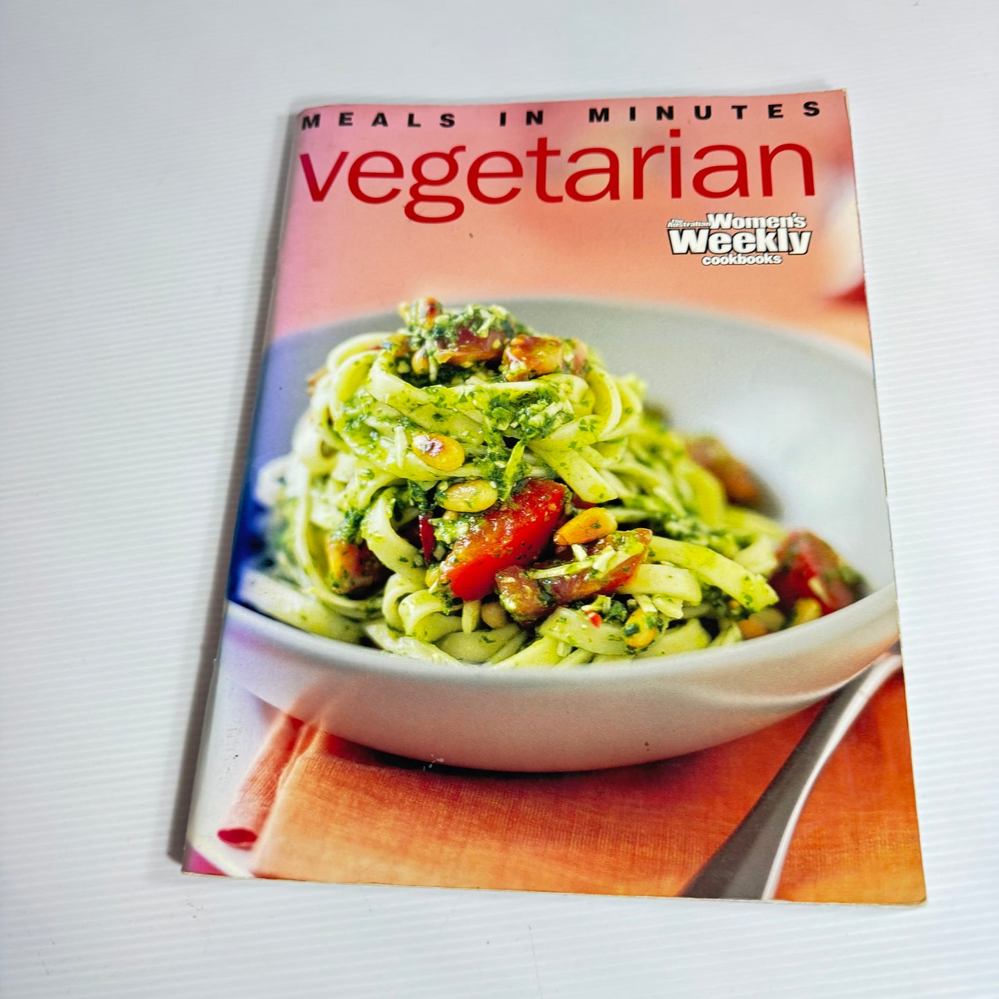 Vegetarian Cookbook Bundle x 2 : Vegetarian Cooking & Meals In Minutes : Vegetarian - The Australian Women's Weekly (3199)