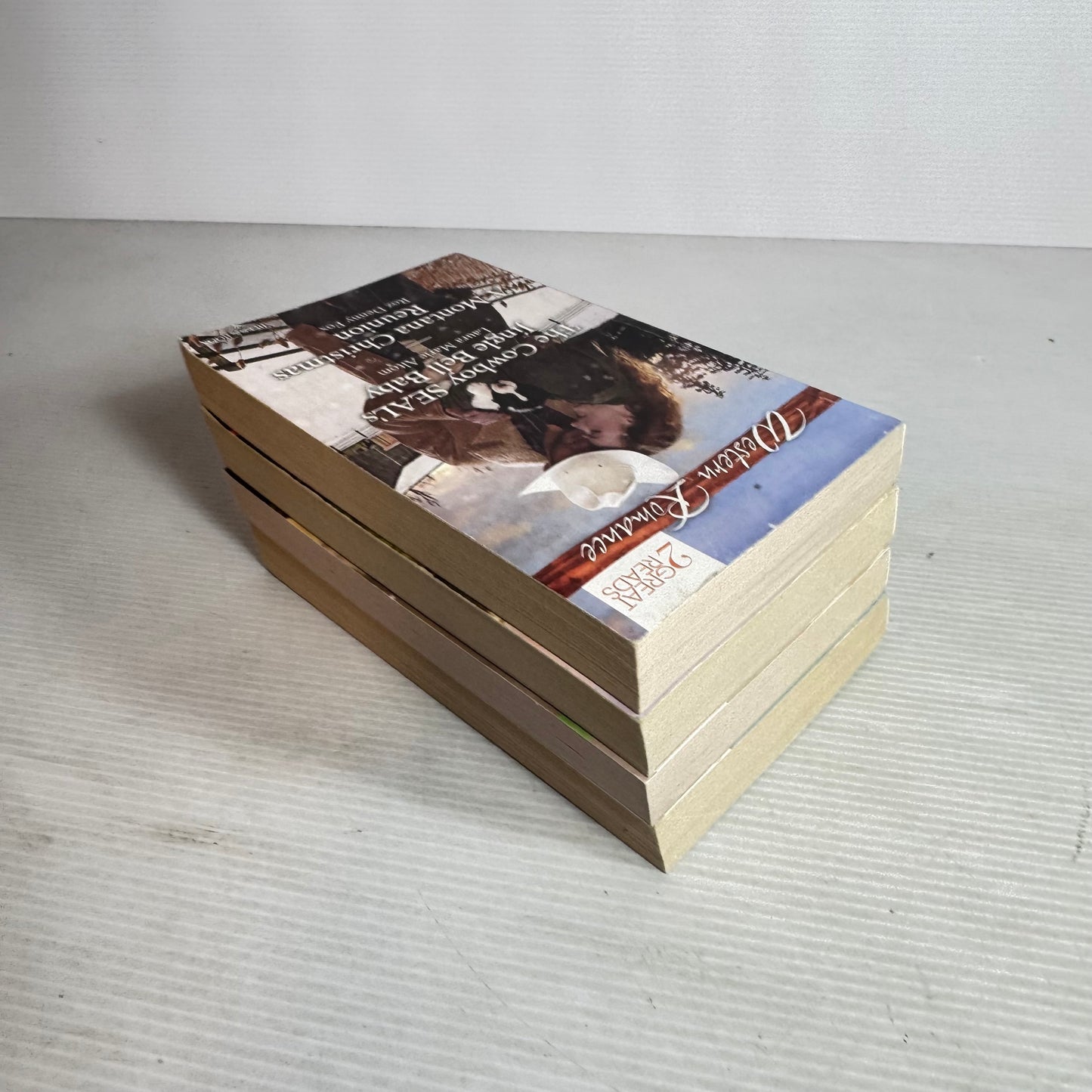 Mills & Boon Western & Australian Romance Bundle x 4 Books 8 Stories (3023)