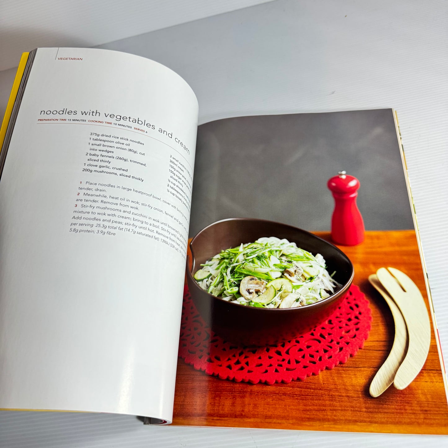 The Australian Women's Weekly Cookbook Bundle x 5 Books (3244)