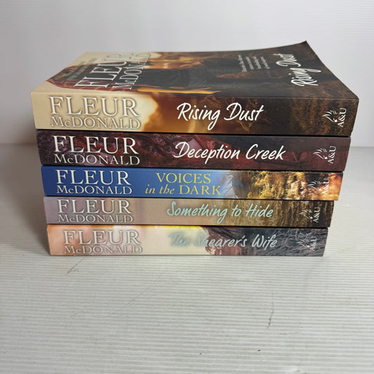 Fleur McDonald Book Bundle x 5 Books : Deception Creek, Voices in the Dark, Rising Dust, The Shearer's Wife, Something to Hide (2889)