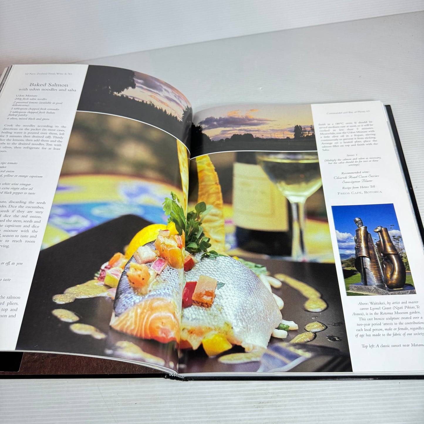 New Zealand Wine & Food Cookbook Bundle x 3 : Good Wine Bad Language Great Vineyards, corbans Good Food & Wine Series, New Zealand Food & Wine Art : A New Journey (2936)