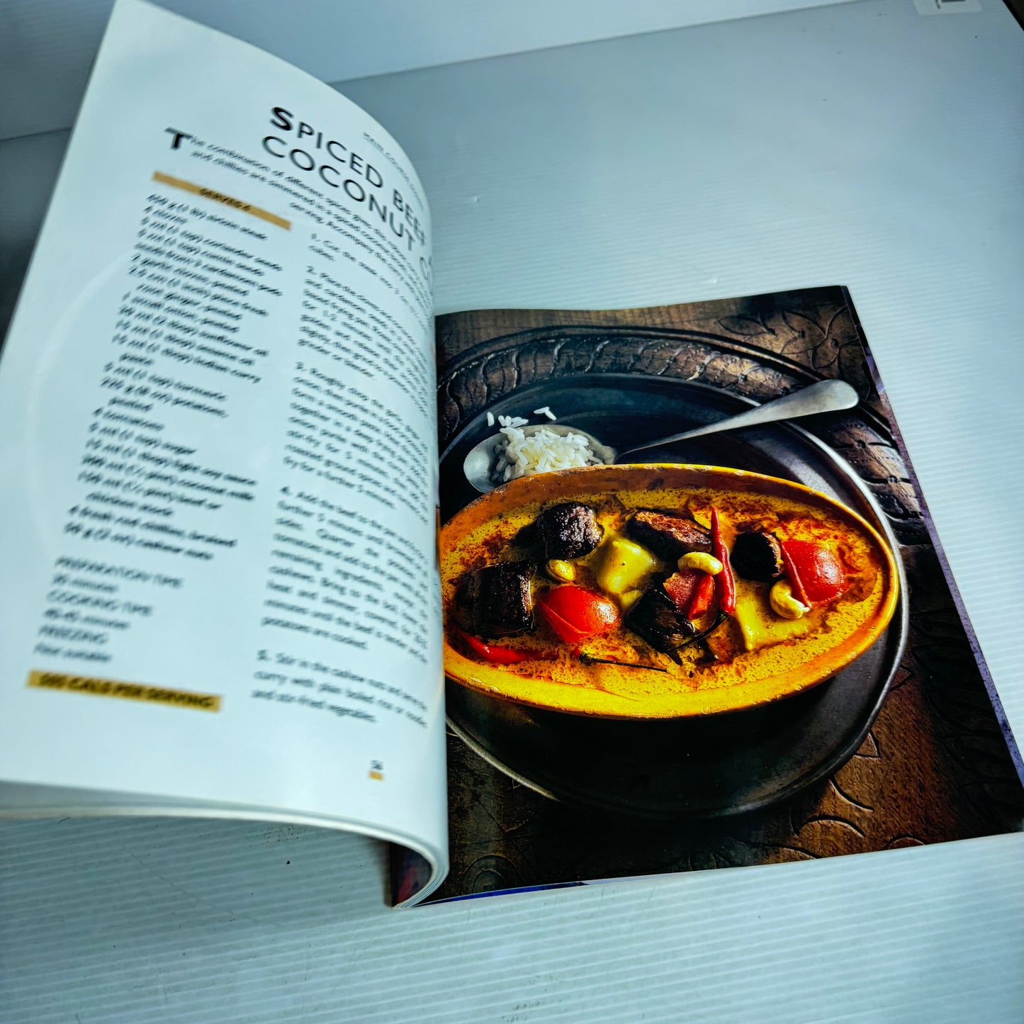 Thai Cookbook Bundle x 3 : Good Housekeeping Cookery Club Thai, Australian Women's Weekly Beginners Thai, International Cooking Series Thai Food(2927)