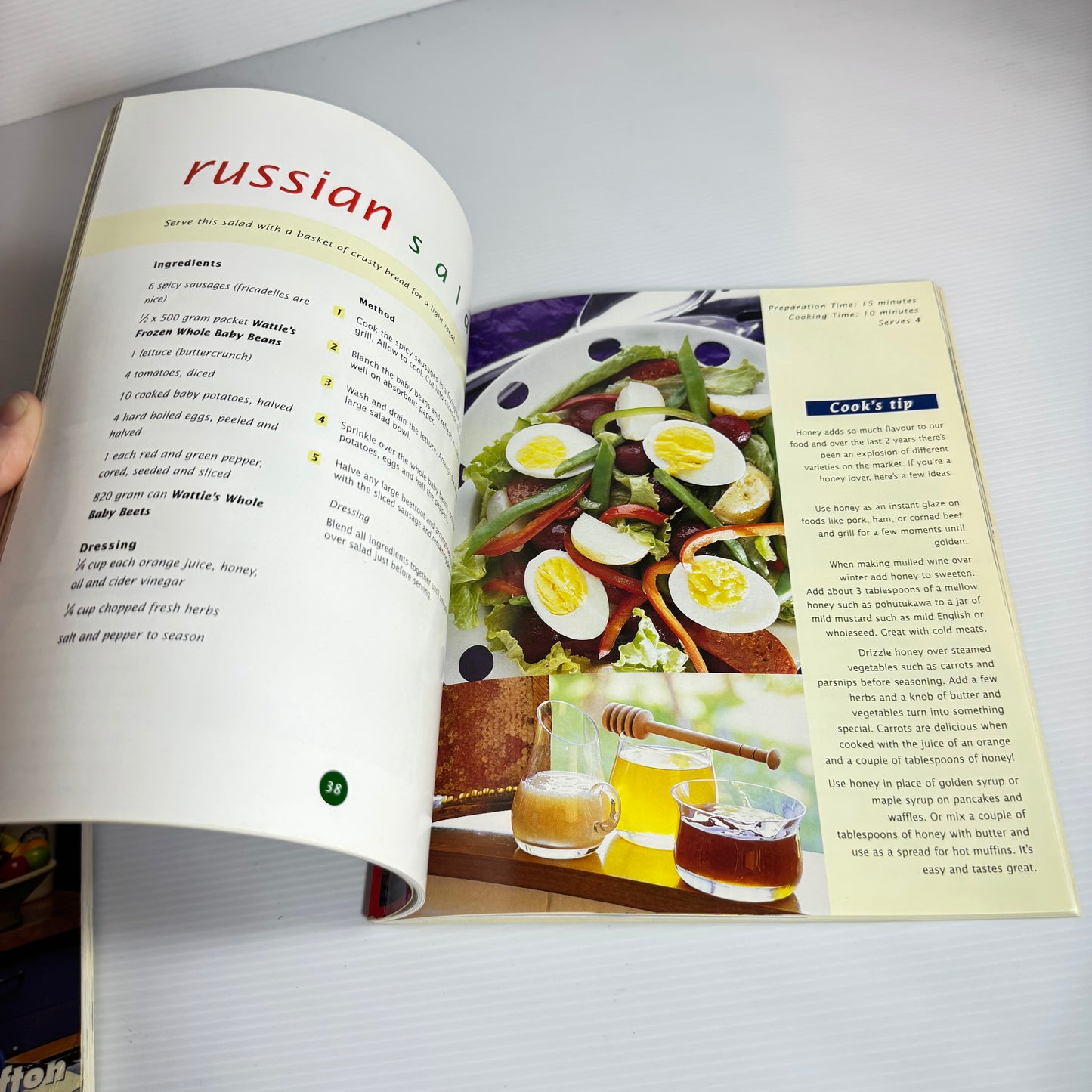 Allyson Gofton Cookbook Bundle x 2 : Food In A Minute & Food In A Minute 2 (3064)