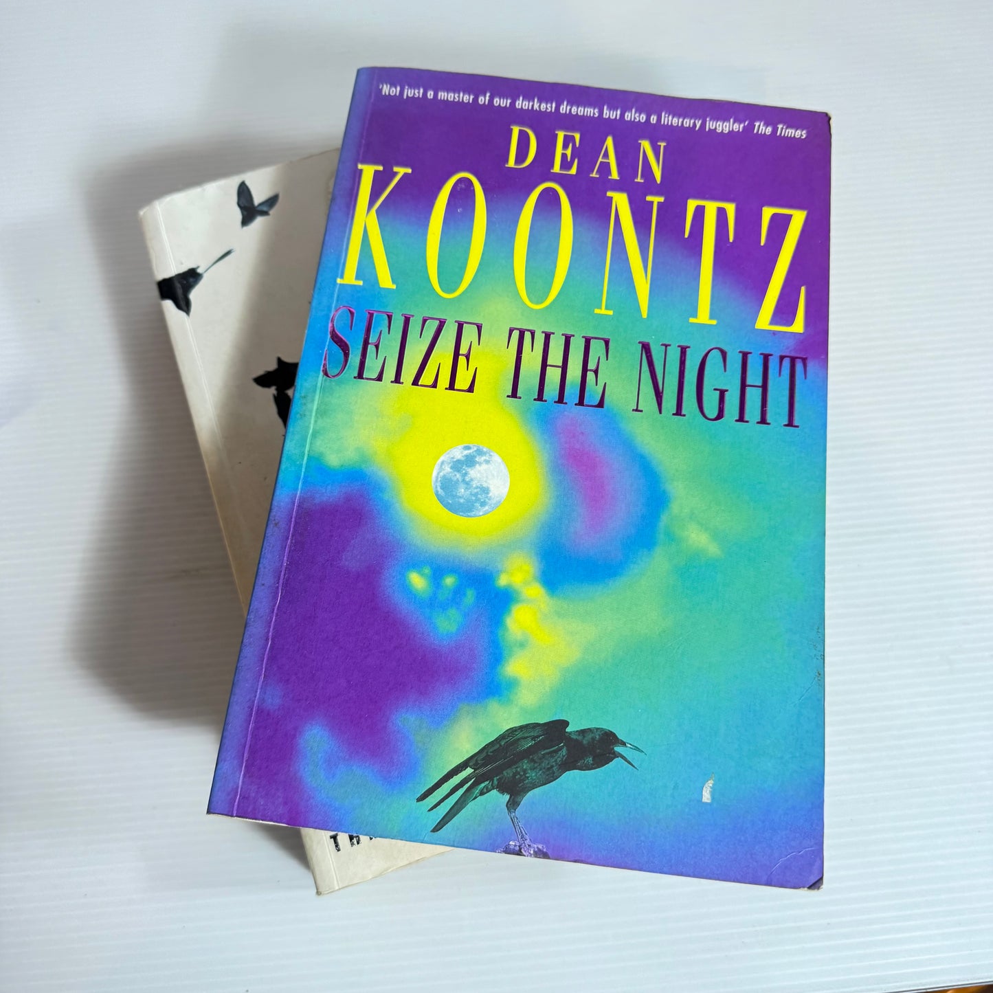 Dean Koontz Book Bundle x 2 : Seize The Night & The Face (2449)
