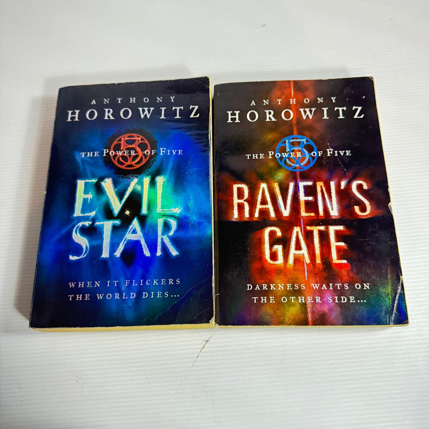 Anthony Horowitz Power of Five Book Bundle x 2 : Raven's Gate & Evil Star (3269)