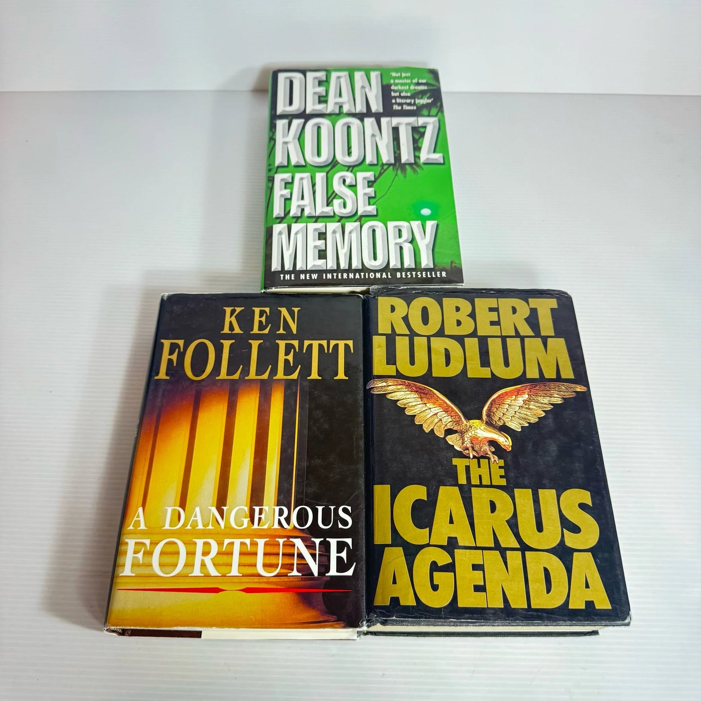 Crime Thriller Hardcover Book Bundle x 3 : Mixed Authors (2278)