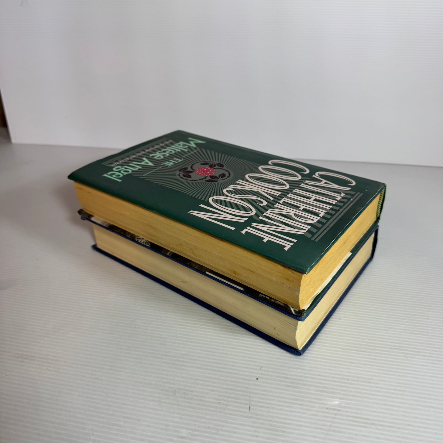 Catherine Cookson Book Bundle x 2 Books : The Maltese Angel & The Black Candle (2528)