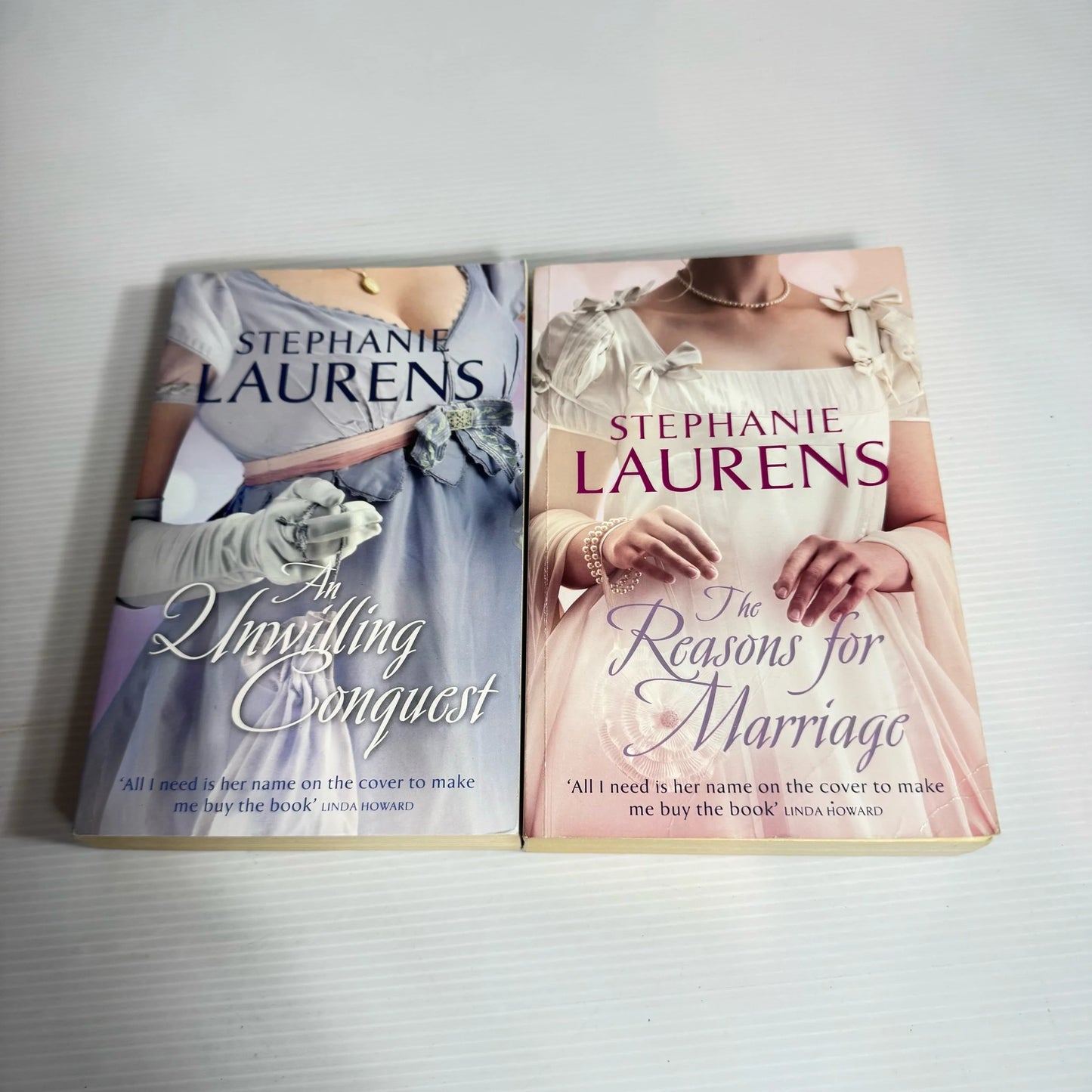 Stephanie Laurens Book Bundle x 2 : The Reasons for Marriage & An Unwilling Conquest (2290)