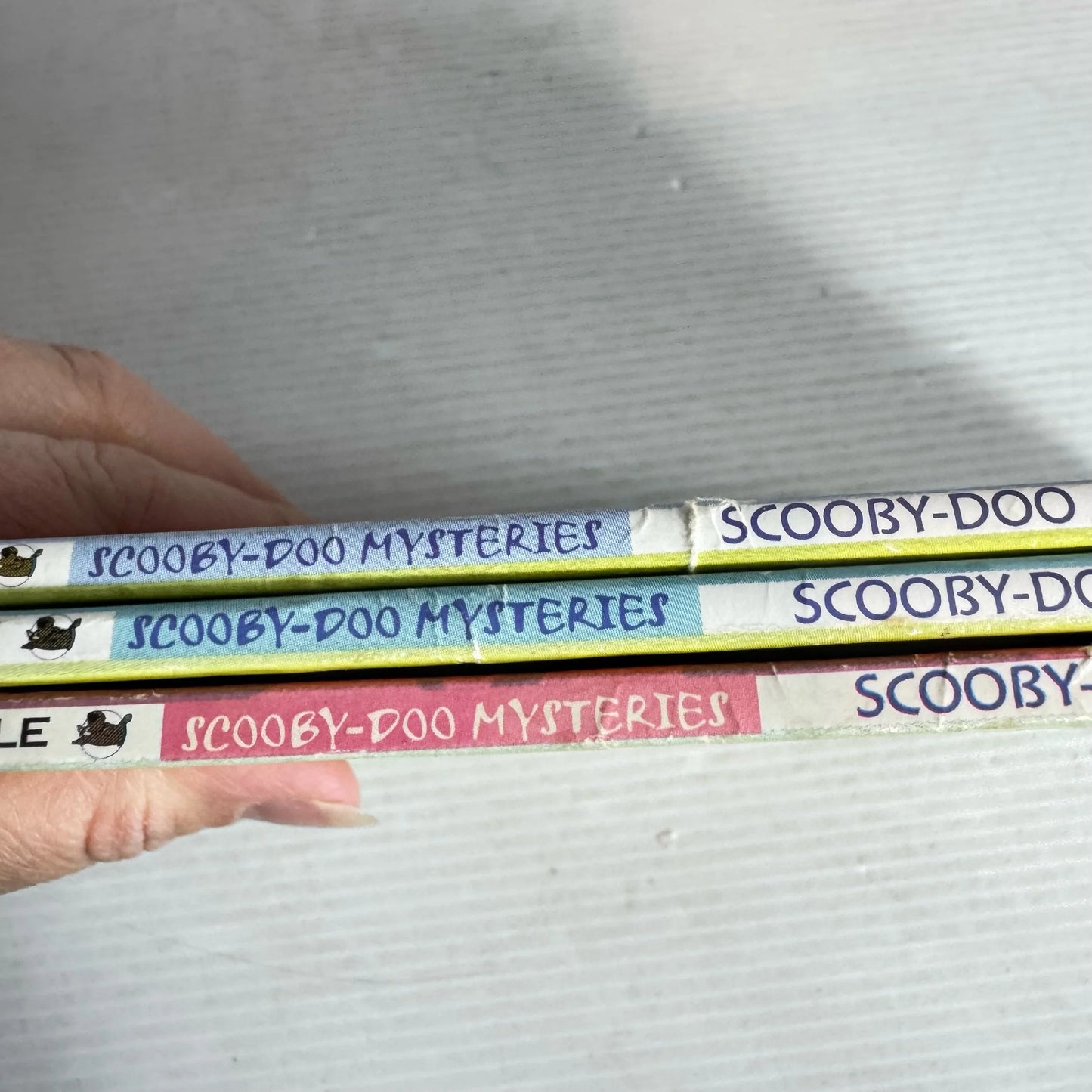 Scooby-Doo Book Bundle x 3 Books : The Groovy Ghost, The Runaway Robot, The Vampire's Revenge  (2057)