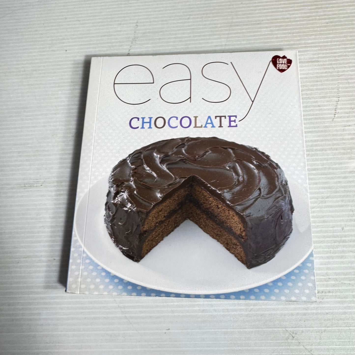 Chocolate Dessert Cookbook Bundle x 4 : Easy Chocolate, The Book of Desserts - Sally Taylor, The Book of Chocolates & Petits Fours - Beverley Sutherland Smith, Chocolate Creations - Nestle(3045)