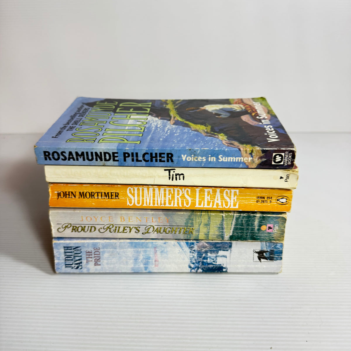 Romance Bundle x 5 : Tim - Colleen McCullough's, Voices in Summer - Rosamunde Pilcher, Summer's Lease - John Mortimer, Proud Riley's Daughter - Joyce Bentley, The Pride - Judith Saxton (3370)