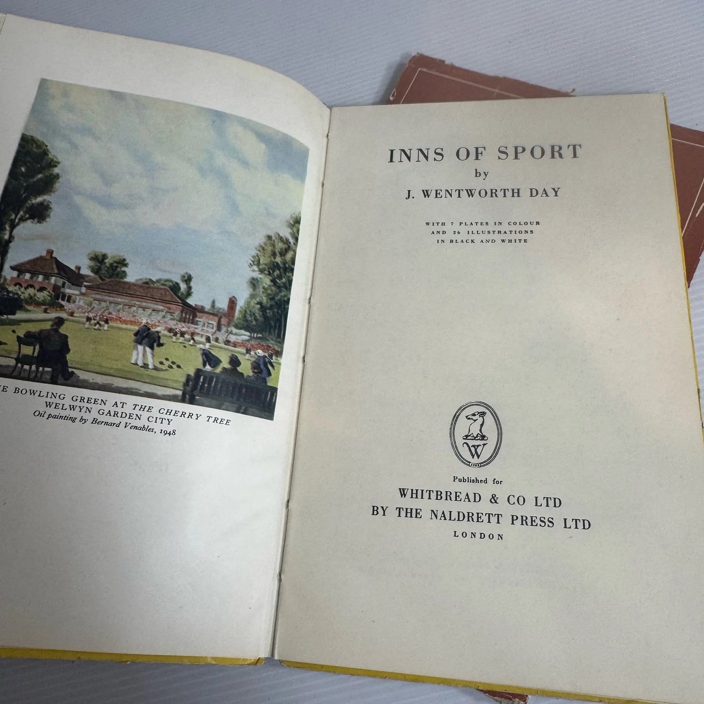The Whitbread Library Vintage Book Bundle x 2 : The Brewer's Art & Inns of Sport (Vintage 1949) (2337)