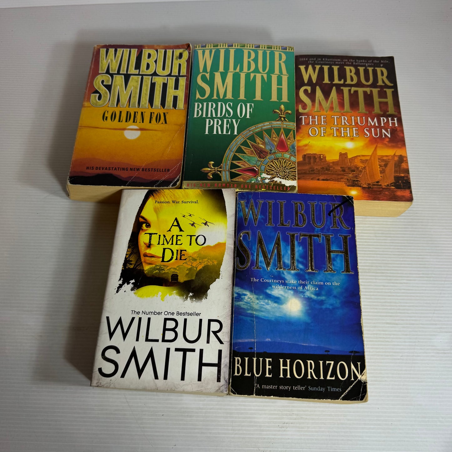 Wilbur Smith "Courtney Series" Book Bundle x 5 Books (2959)