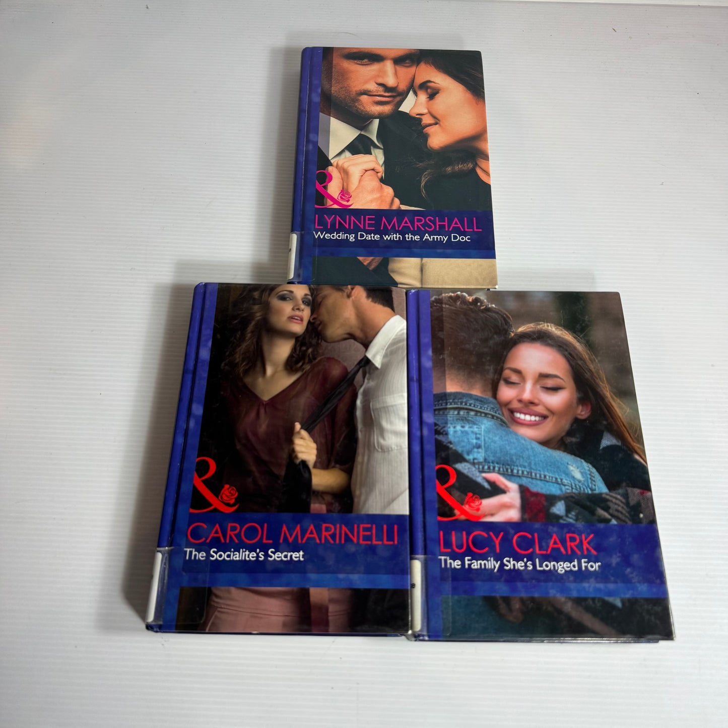 Mills & Boon Medium Hardcover Book Bundle x 3 Books (3143)