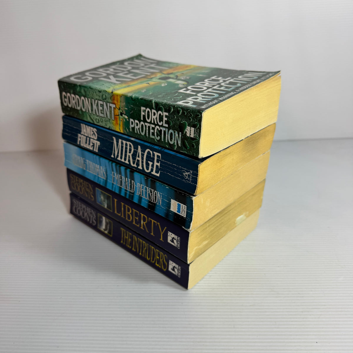 Military Action Bundle x 5 : Mirage - James Follett, Force Protection - Gordon Kent, Emerald Decision - Craig Thomas, Liberty & The Intruders - Stephen Coonts, (3346)
