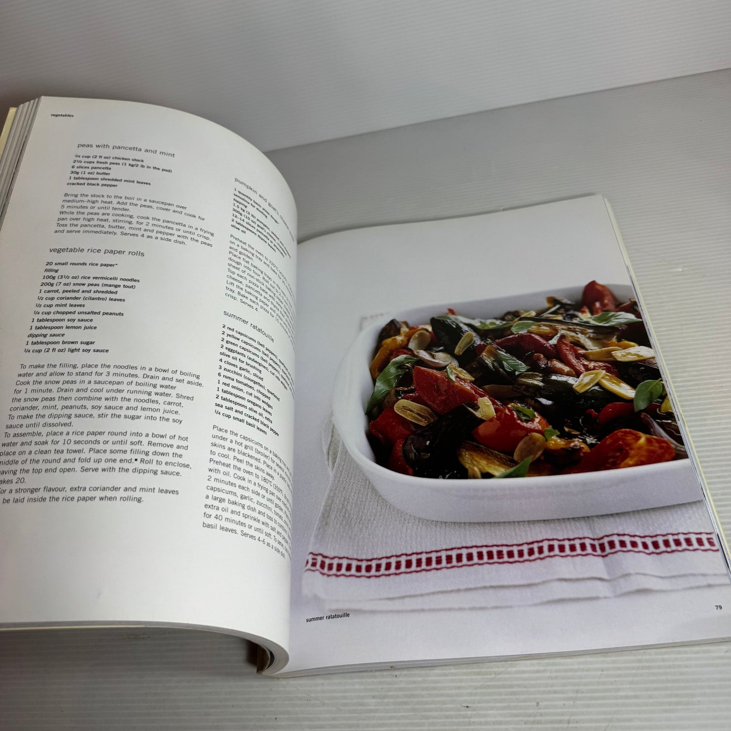 Donna Hay Cookbook Bundle x 3 : Simple Essentials : Pasta, Rice + Noodles, Simple Essentials Salads + Vegetables, Modern Classics Book 1(2910)