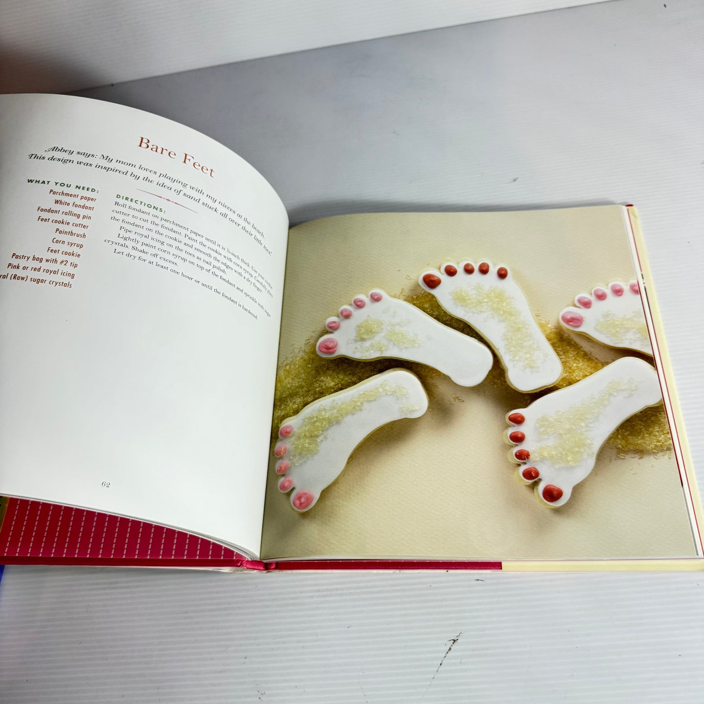 Cake Decoration Book Bundle x 2 Books (3222)