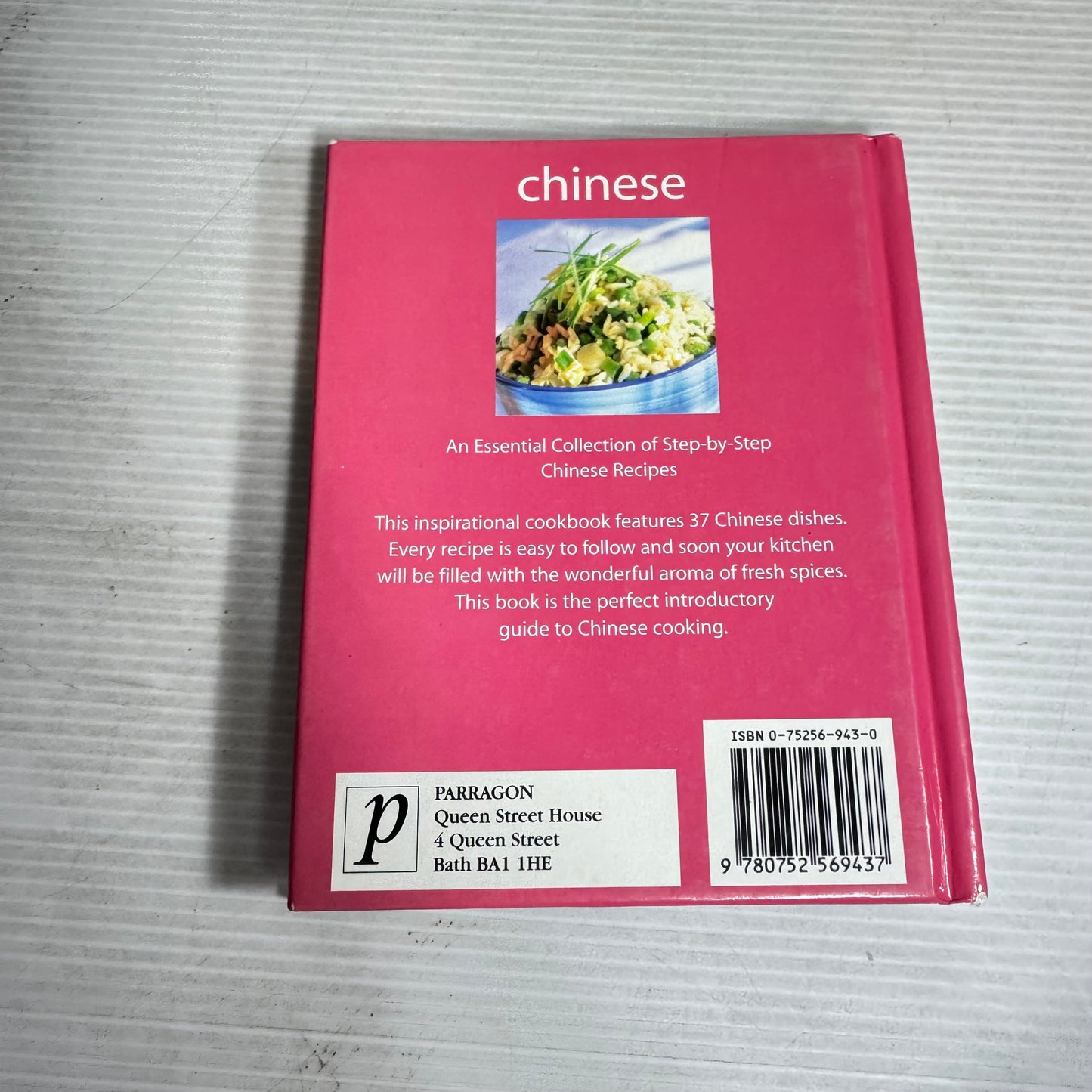 Chinese Cookbook Bundle x 2 : Chinese Essential Cooking & The Australian Women's Weekly Chinese Cooking Class Cookbook(3040)