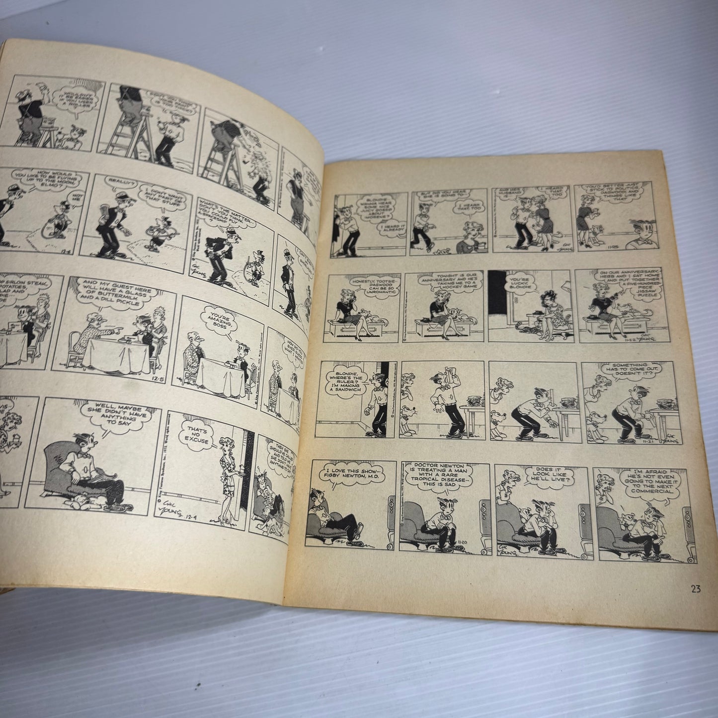 Vintage 1970's Blondie Comics Book Bundle x 2 Blondie Knows Best! & Blondie No.2 (2605)