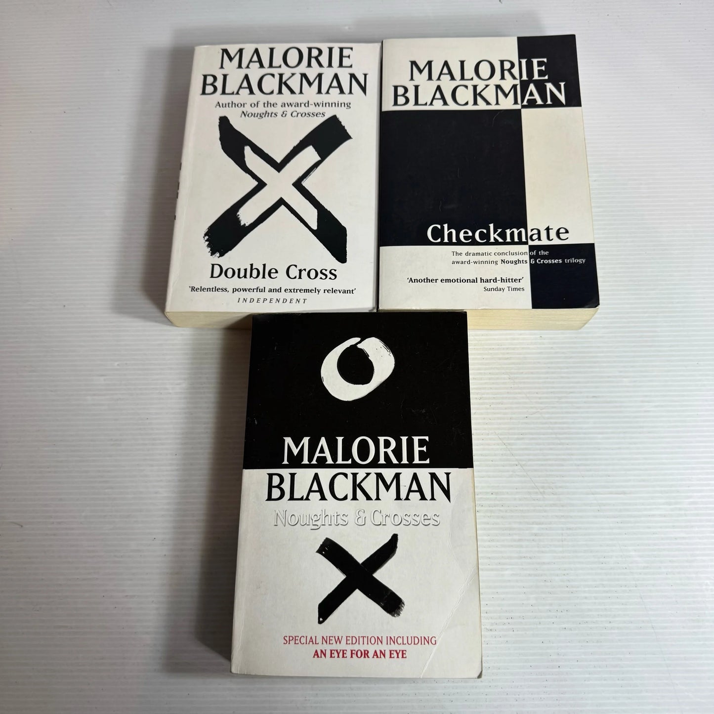 Malorie Blackman Book Bundle x 3 Noughts & Crosses, Double Cross, & Checkmate