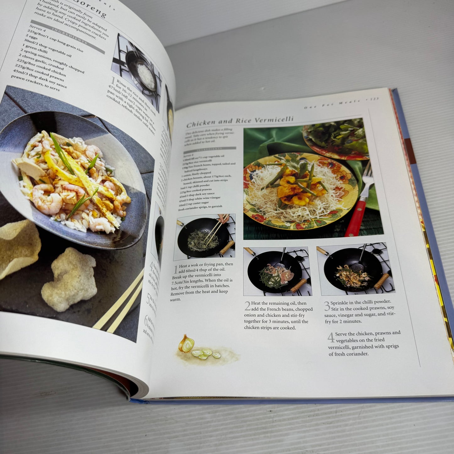 Linda Fraser Chicken Cookbook Bundle x 2 : The Essential Chicken Cookbook & Best-Ever Chicken (2909)