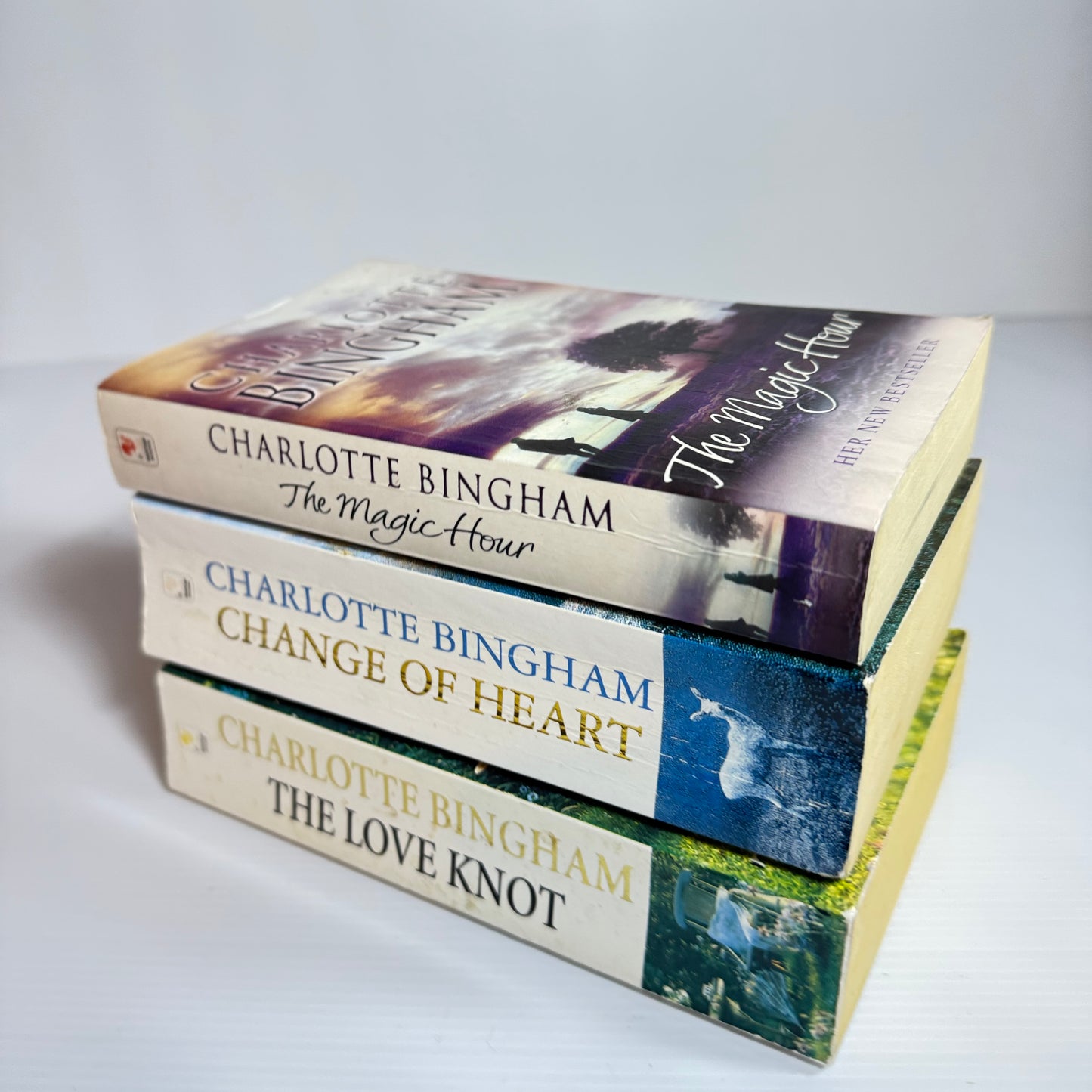 Charlotte Bingham Book Bundle x 3 : The Magic Hour, Change of Heart, The Love Knot (3077)
