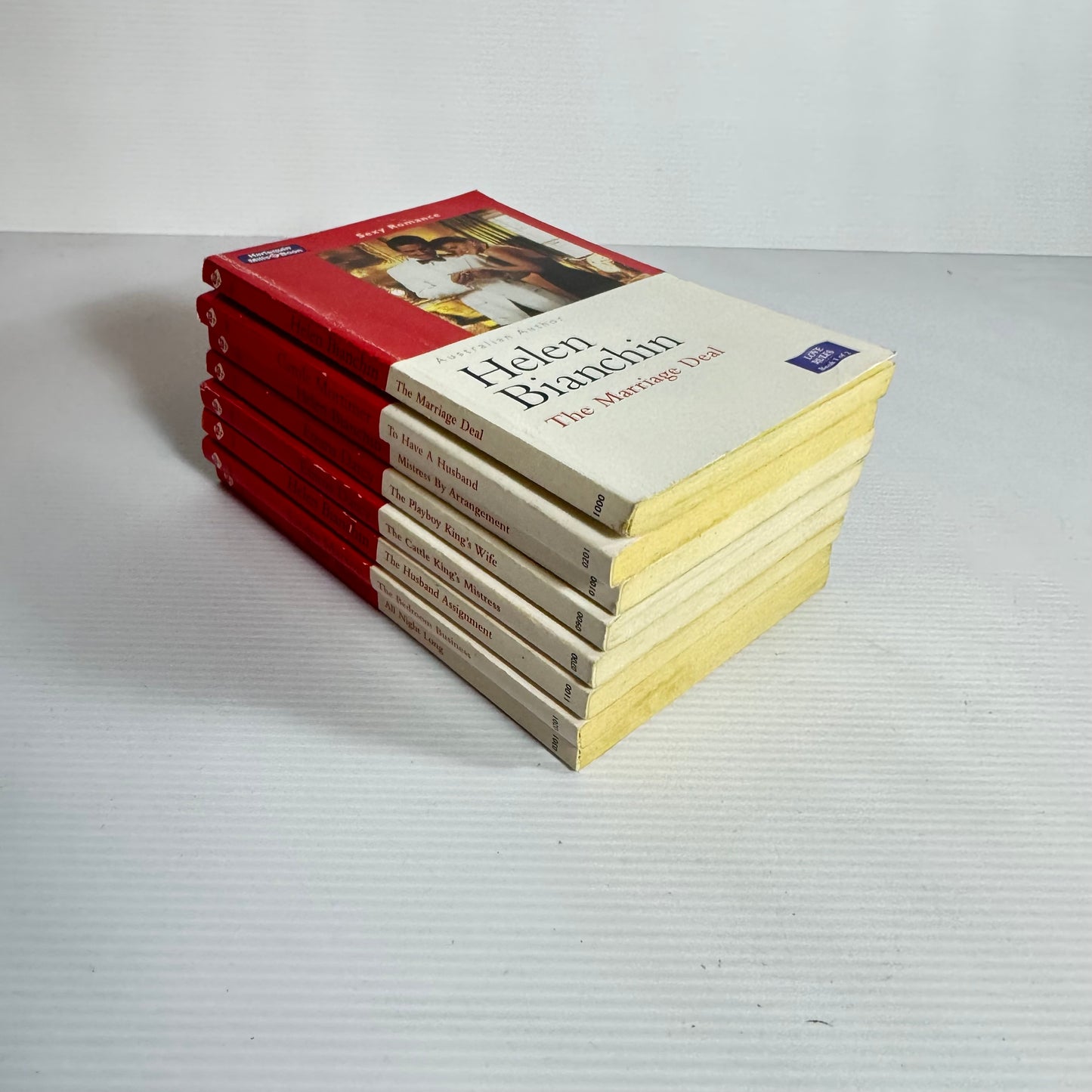 Mills & Boon Sexy Romance Book Bundle x 8 Books (3146)