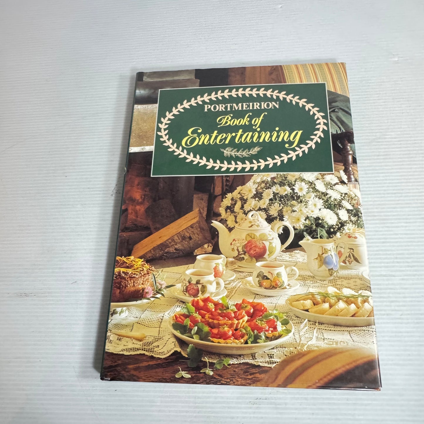 Vintage Cookbook Bundle x 3 : Portmeirion Book of Entertaining (1990), Simple Recipes - Joanna Percival (1982),, Australian & New Zealand Family Cookbook (1977)(2940)