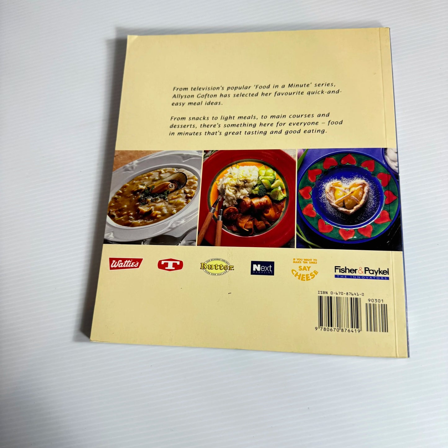 Food In A Minute 1,2 & 3 Book Bundle x 3 Books  (220)