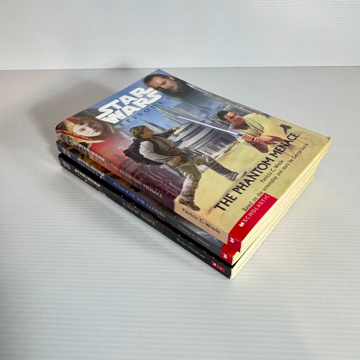 Star Wars Children's Book Bundle x 3 : The Phantom Menace, Attack of the Clones, A New Hope (307)