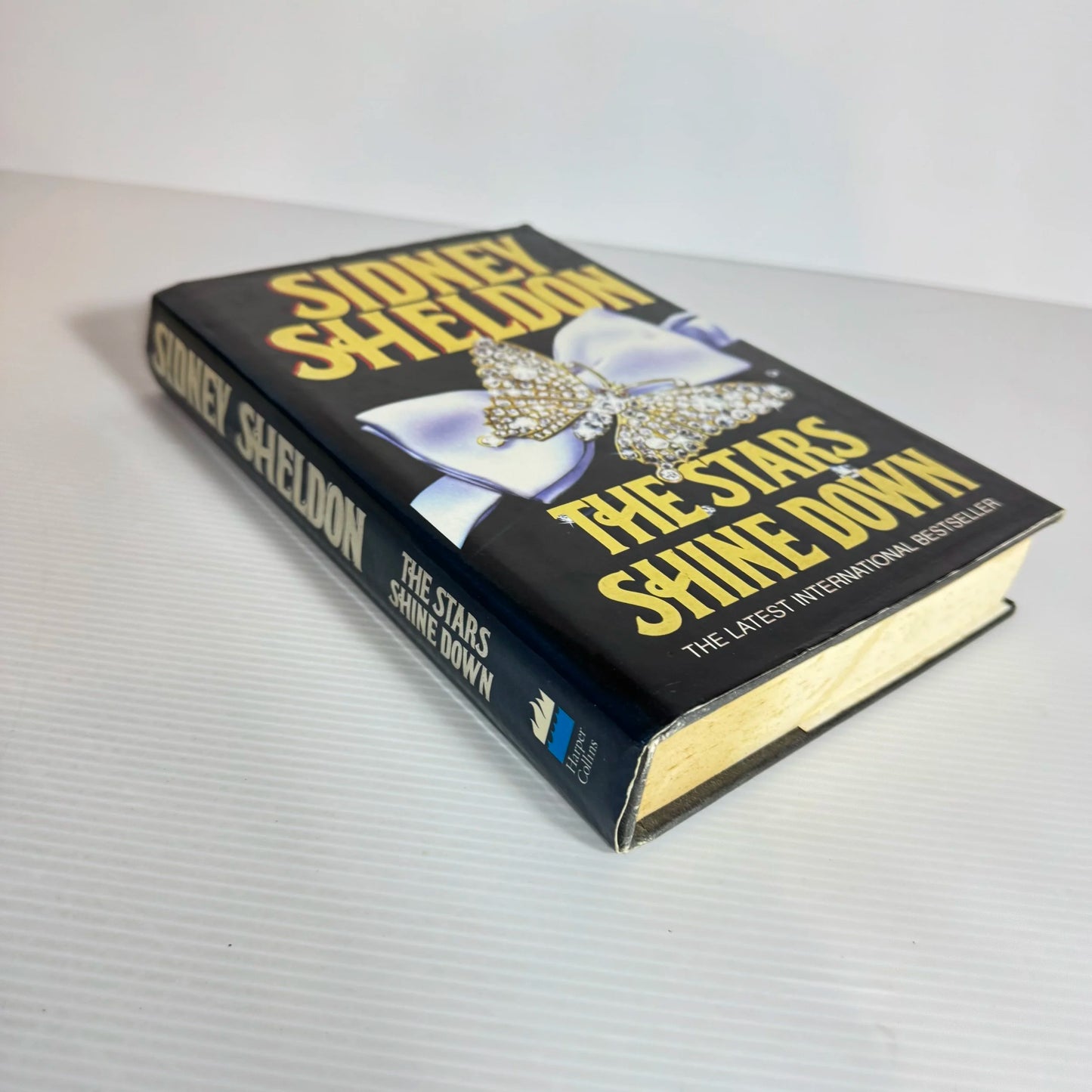 The Stars Shine Down - Sidney Sheldon