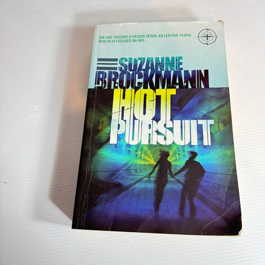 Hot Pursuit - Suzanne Brockmann