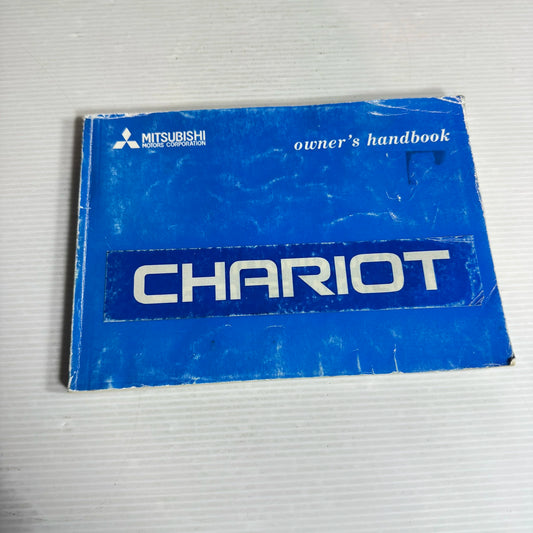 Mitsubishi Chariot Owner's Handbook