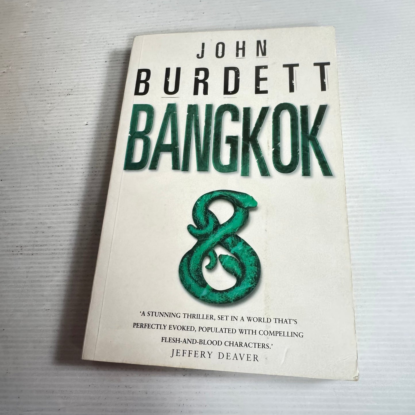 Bangkok 8 - John Burdett