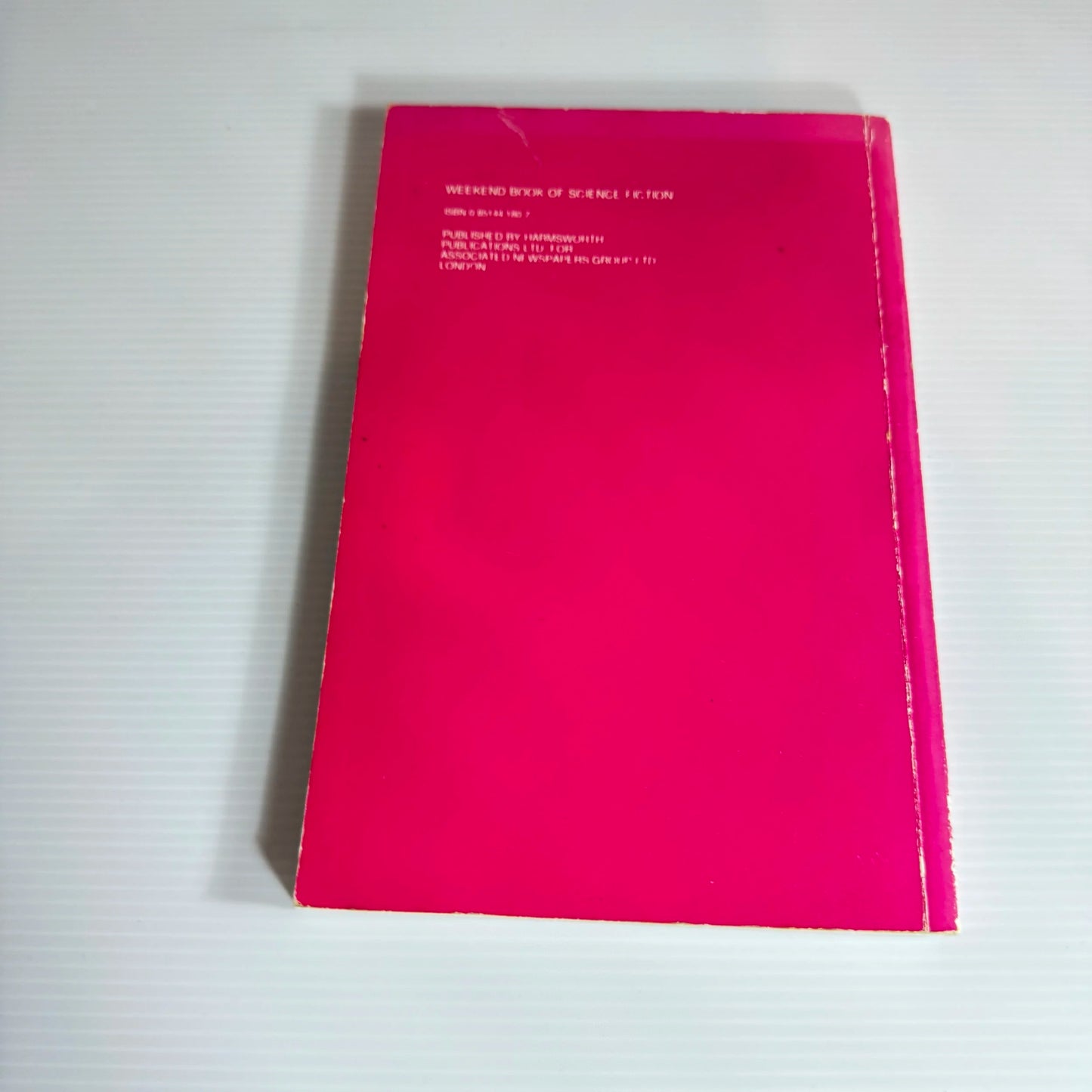 Weekend Book of Science Fiction (Vintage 1981)