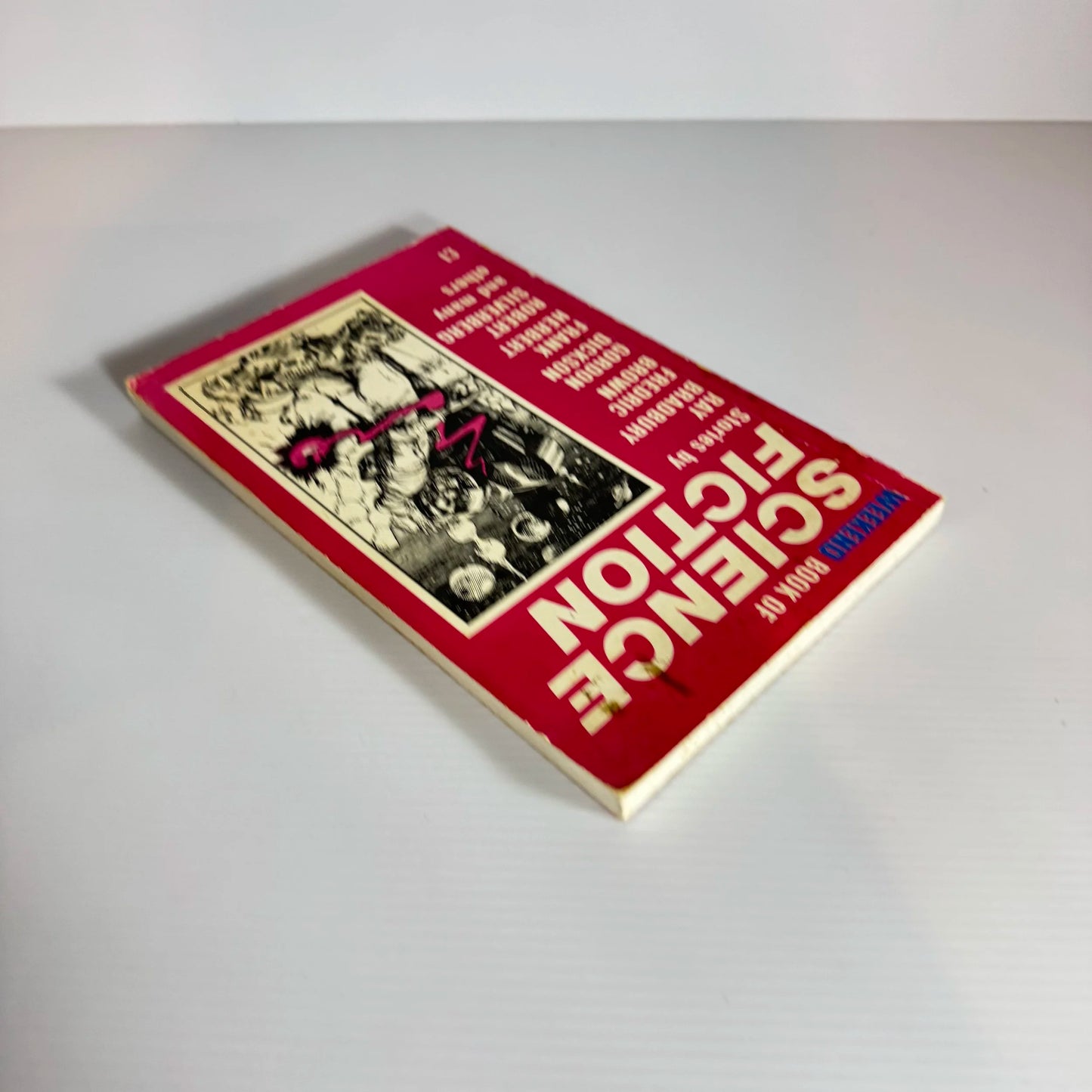 Weekend Book of Science Fiction (Vintage 1981)