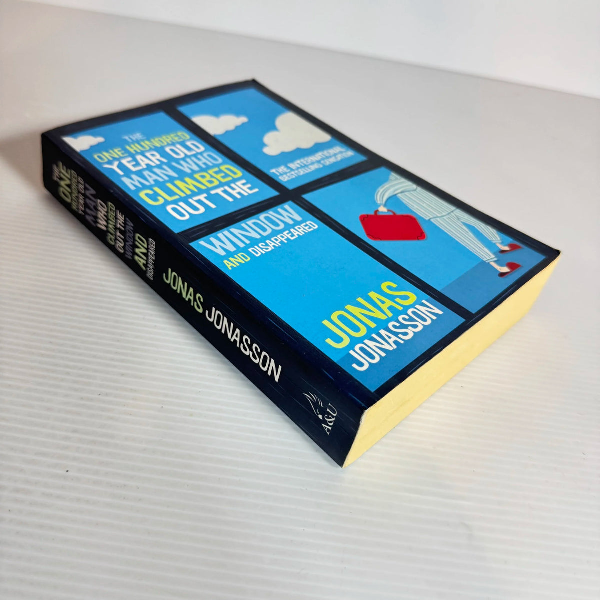 The One Hundred Year Old Man Who Climbed Out The Window and Disappeared - Jonas Jonasson