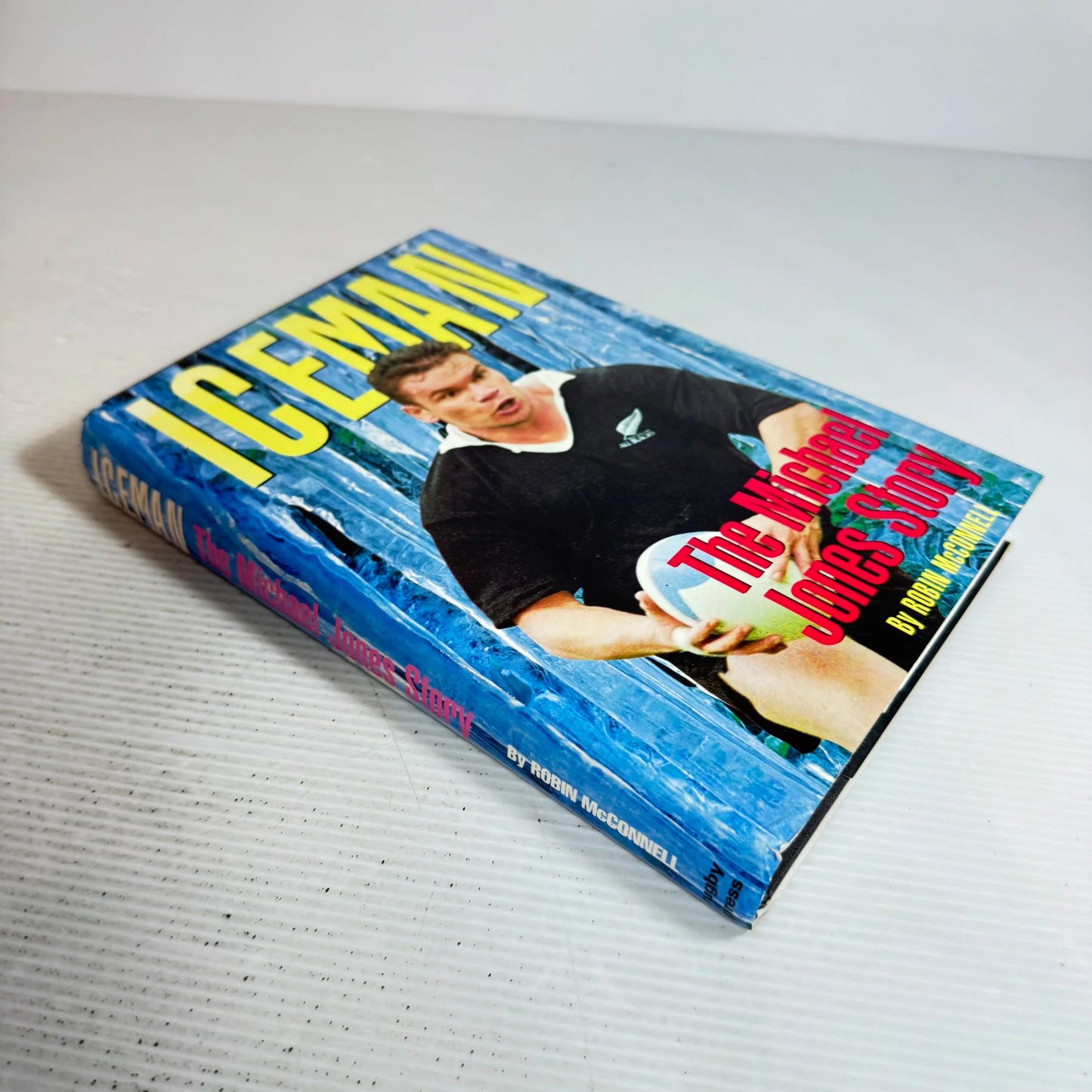Iceman : The Michael Jones Story - Robin McConnell